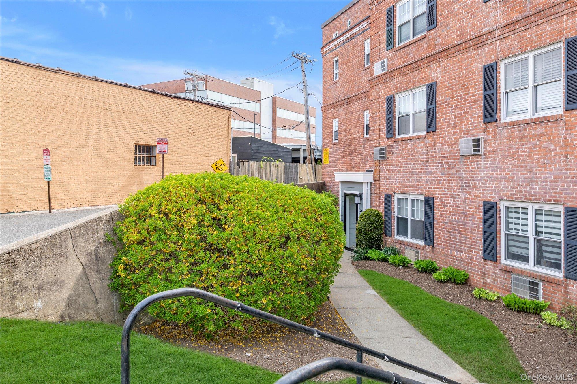 Rockville Centre, NY 11570, USA property photo