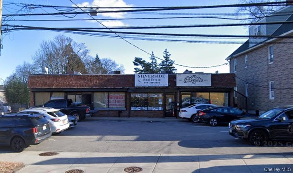 670 Central Park Ave, Yonkers, NY 10704, USA property photo