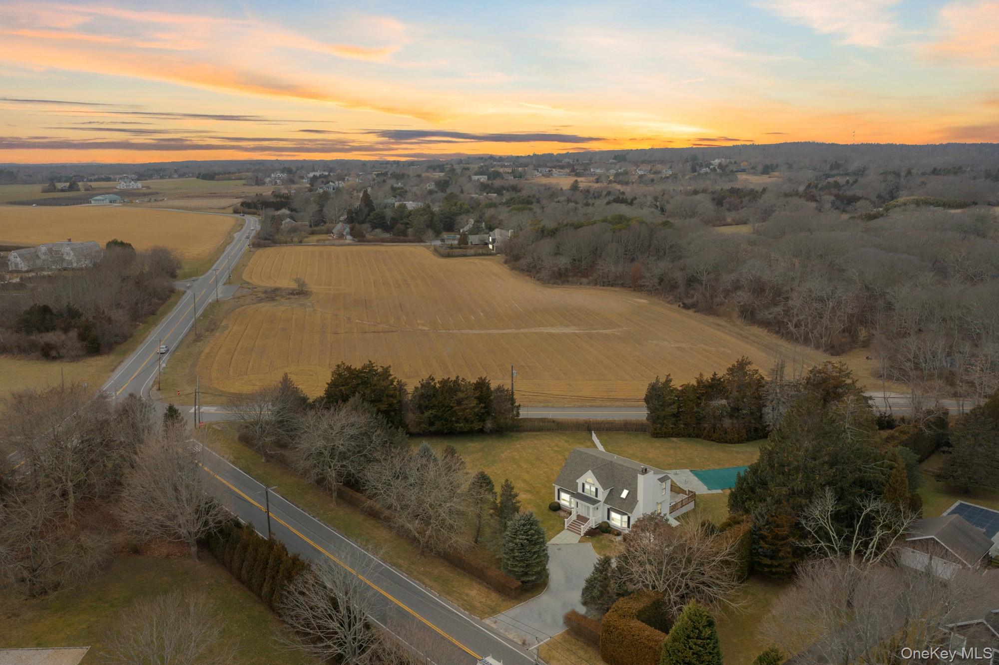 5 Lower 7 Ponds Rd, Water Mill, NY 11976, USA property photo