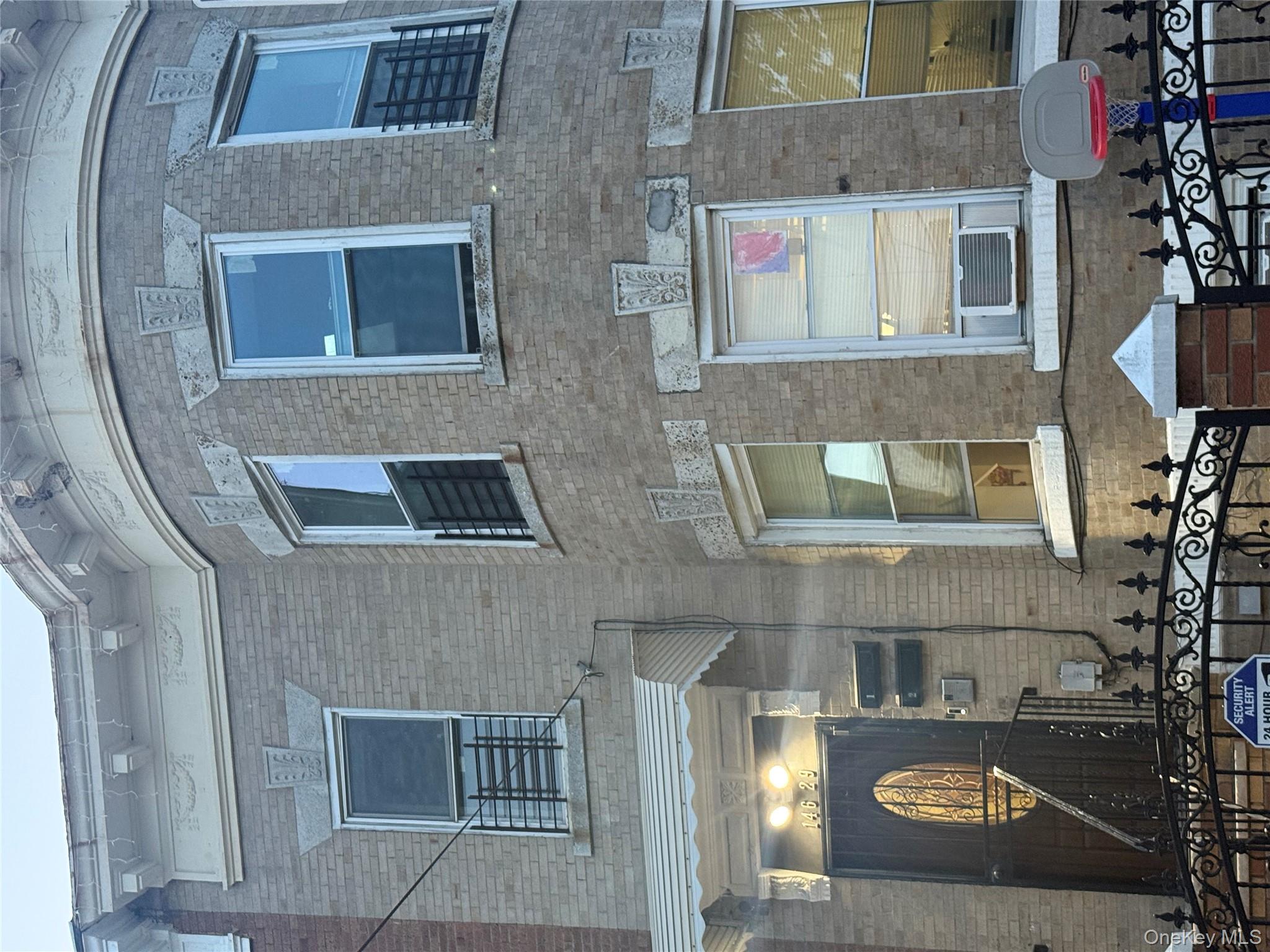 146-29 106th Ave, Jamaica, NY 11435, USA property photo