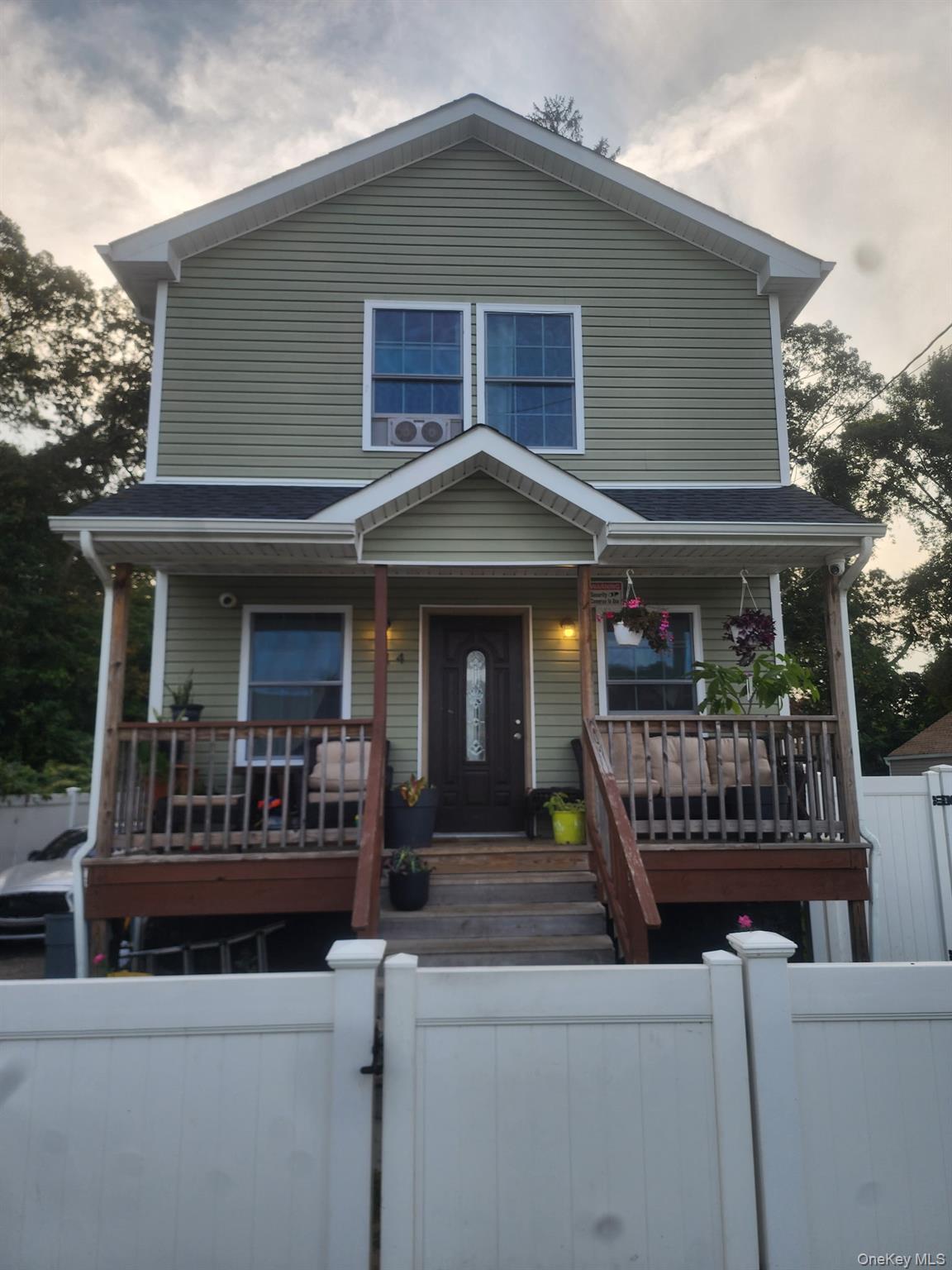 14 Hickory St, Wyandanch, NY 11798, USA property photo