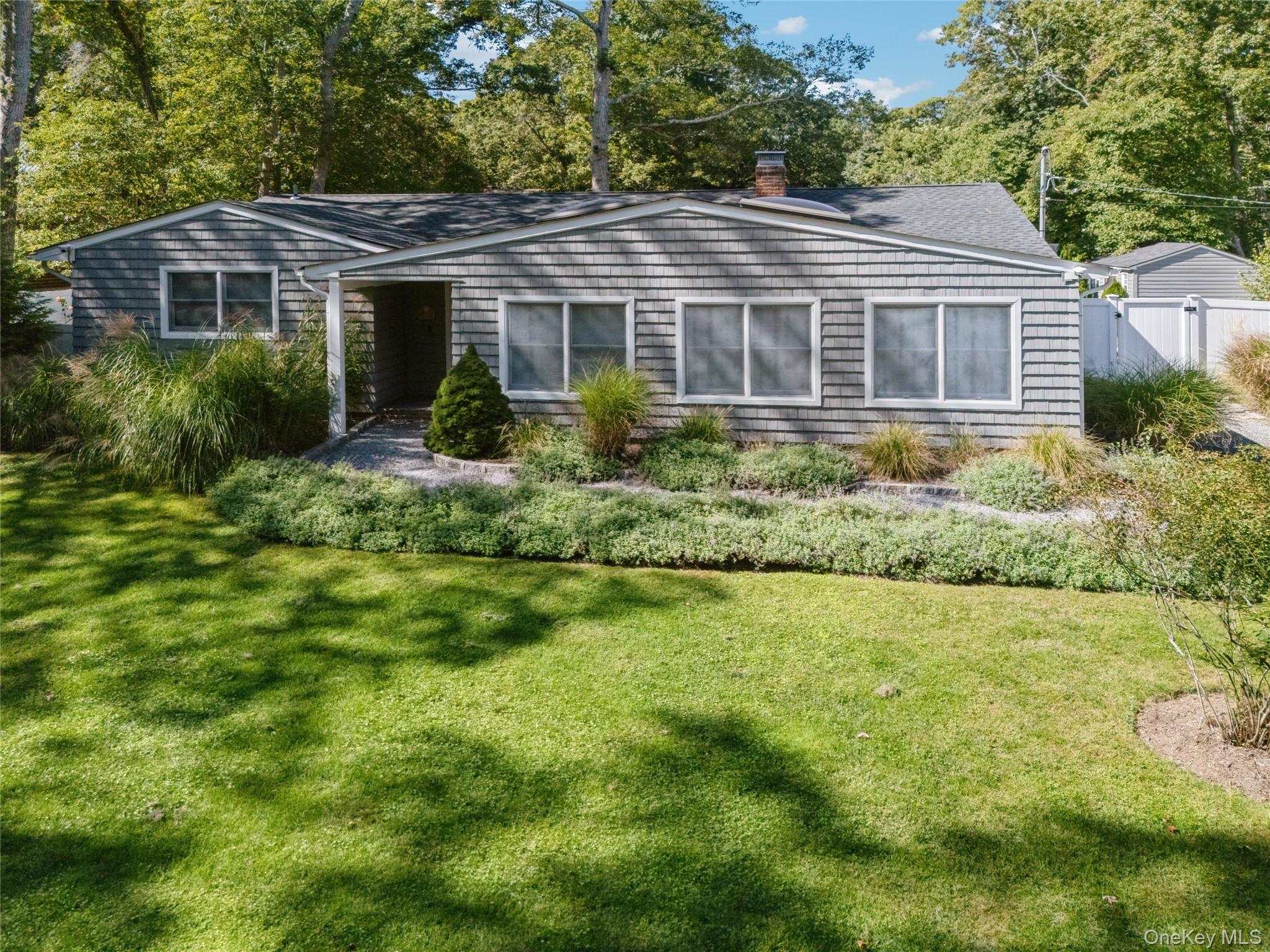 10 Rutland Rd, East Hampton, NY 11937, USA property photo