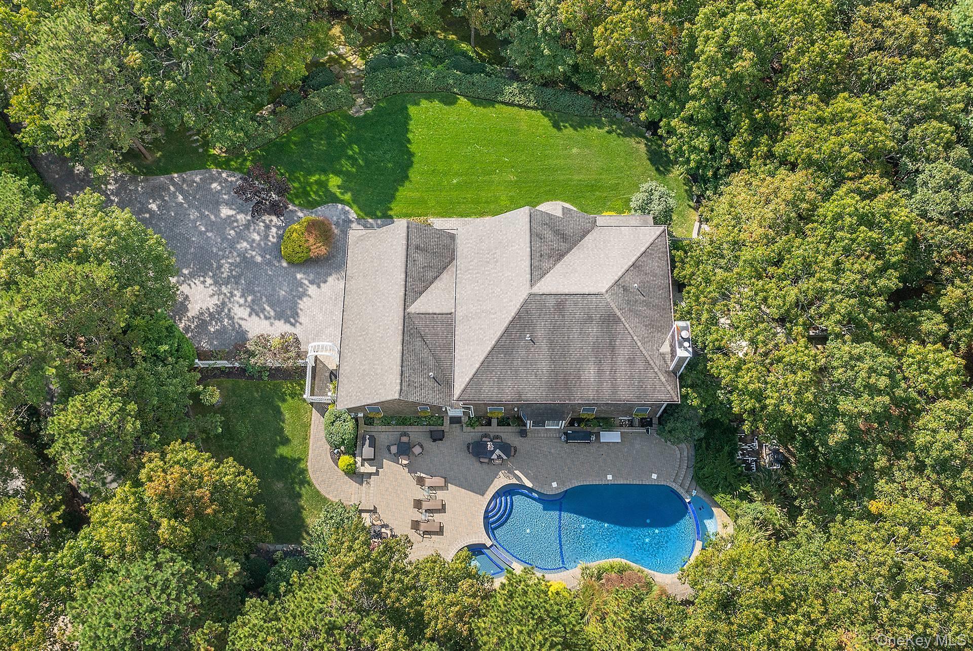 156 Maggie Dr, East Quogue, NY 11942, USA property photo