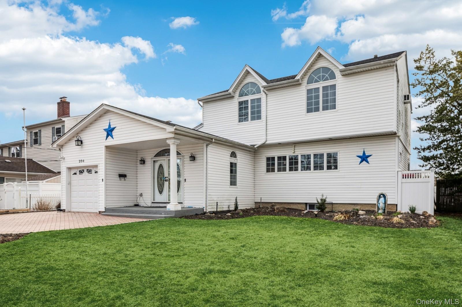204 Broadway, Massapequa Park, NY 11762, USA property photo