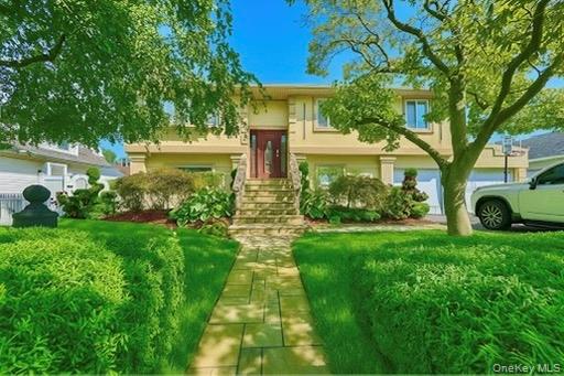 62 Walnut Rd, Inwood, NY 11096, USA property photo