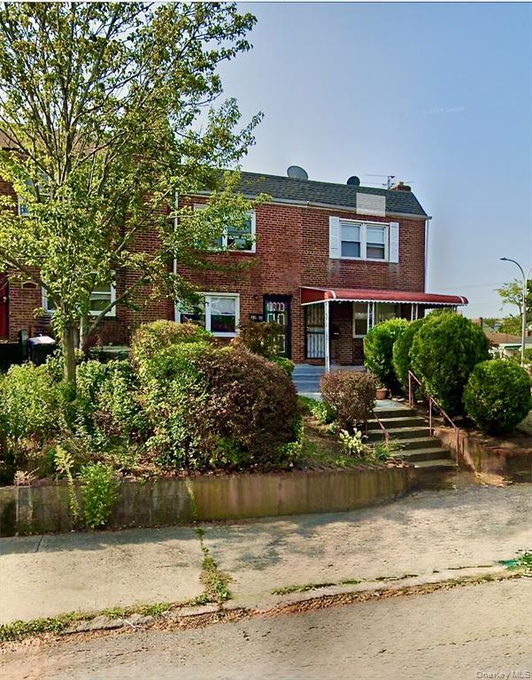 216-04 115th Ct, Jamaica, NY 11411, USA property photo