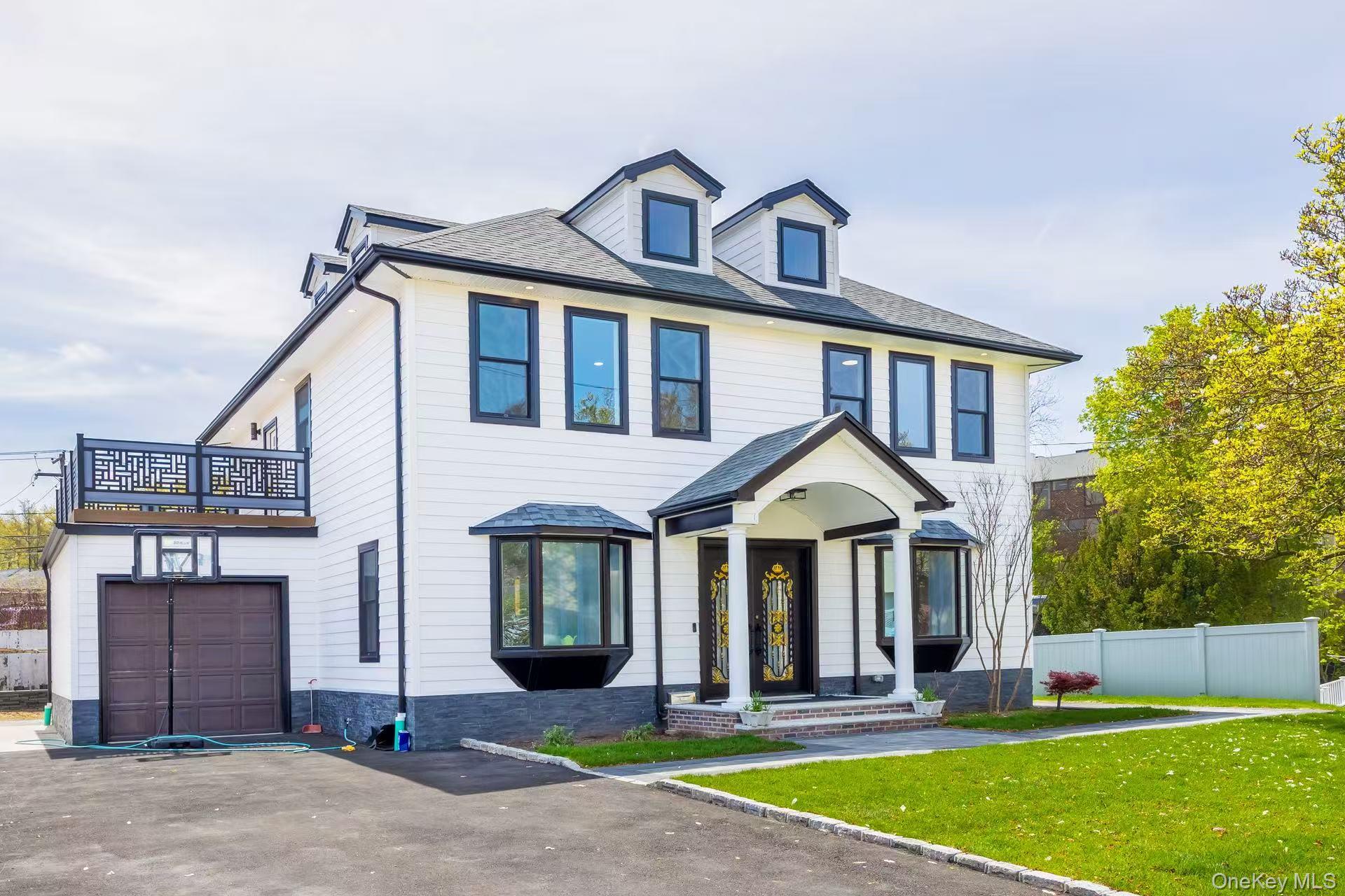 20 Genevieve Pl, Great Neck, NY 11021, USA property photo