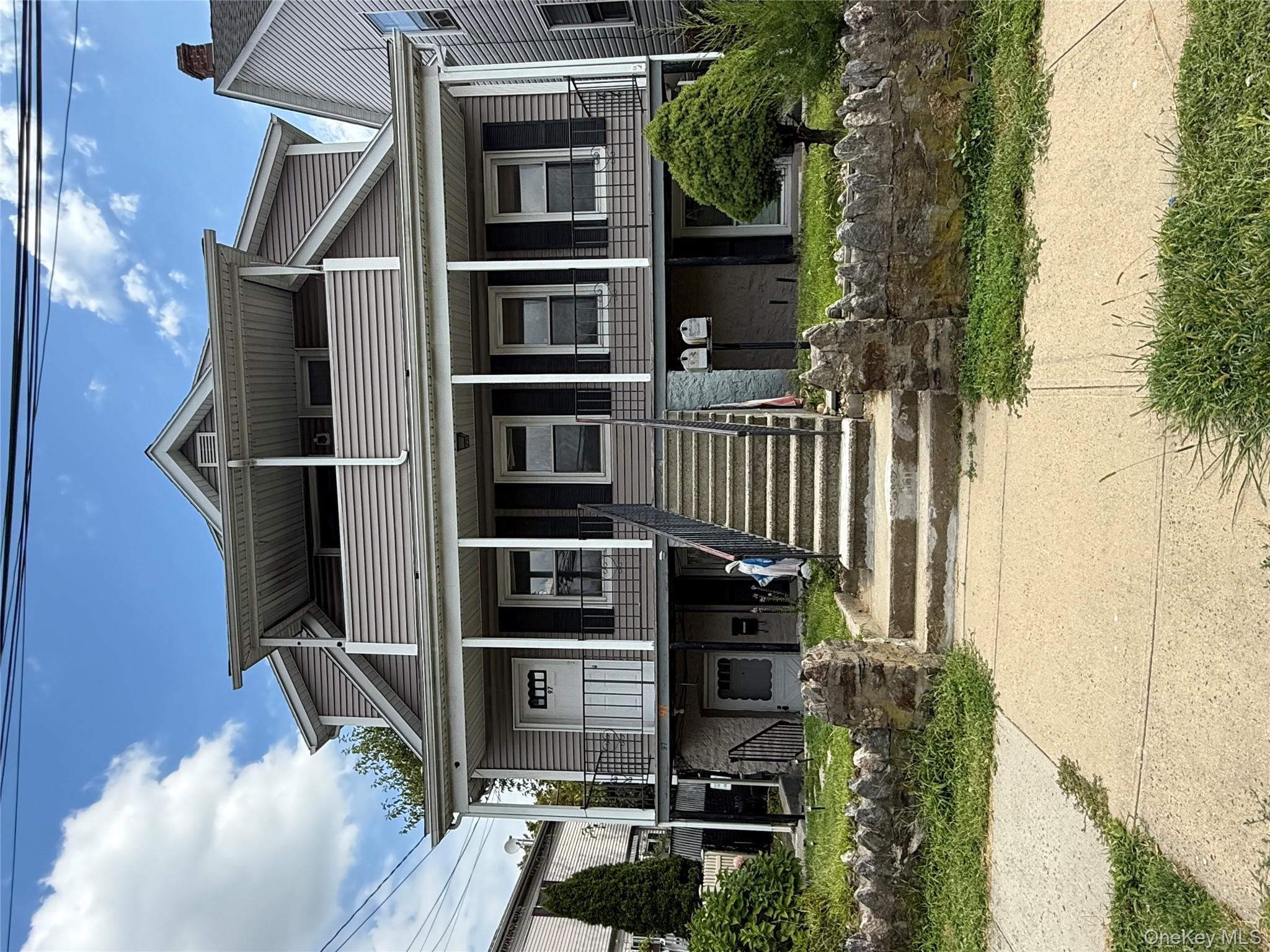 97 Inwood Ave, Port Chester, NY 10573, USA property photo