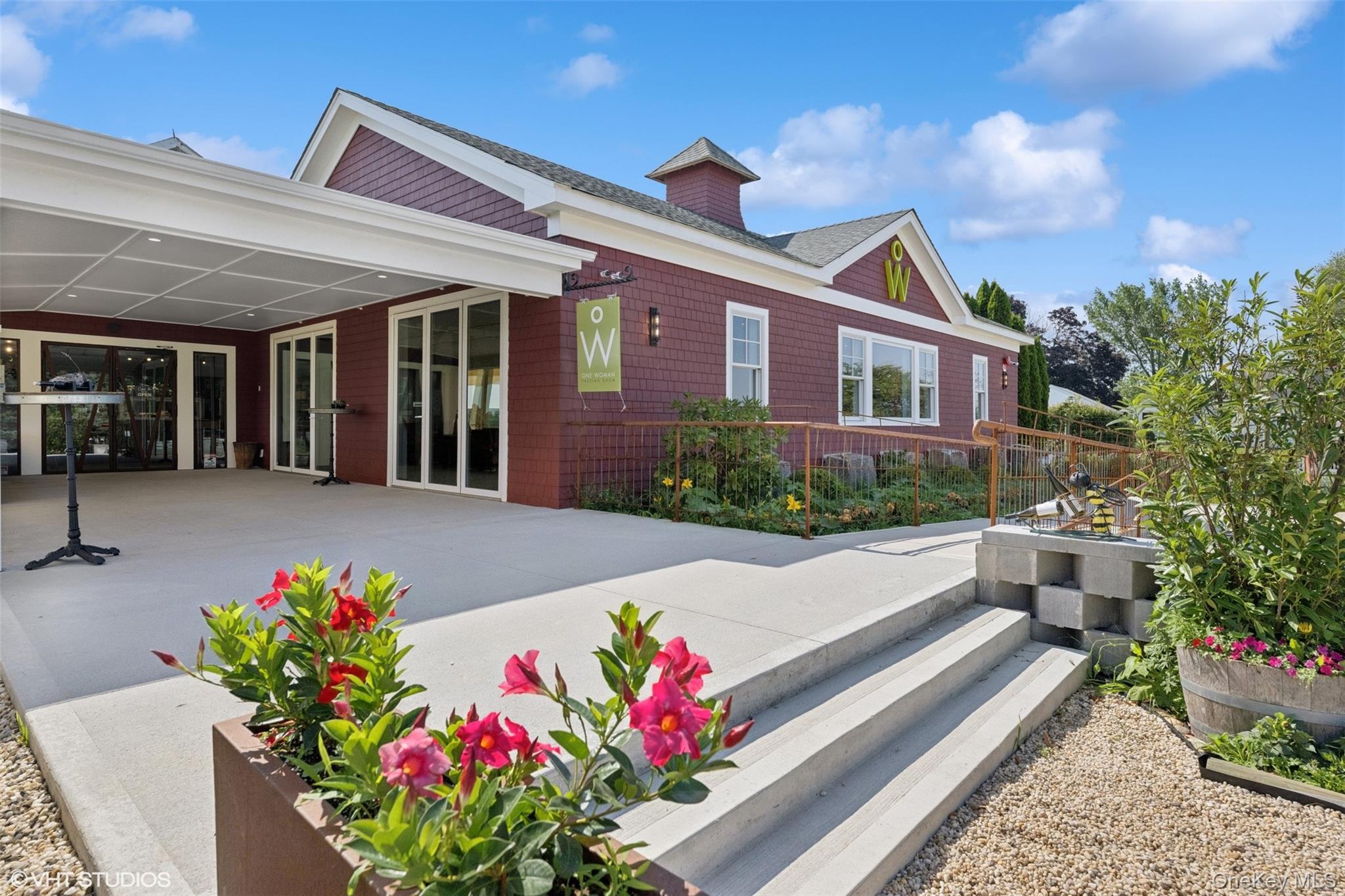 5195 Old North Rd, Southold, NY 11971, USA property photo