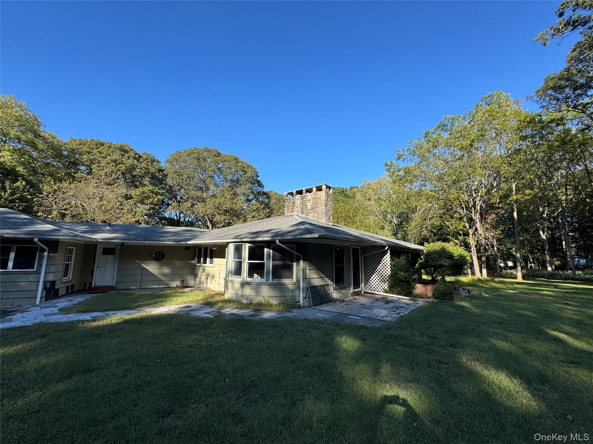 33 Mount Sinai-Coram Rd, Coram, NY 11727, USA property photo