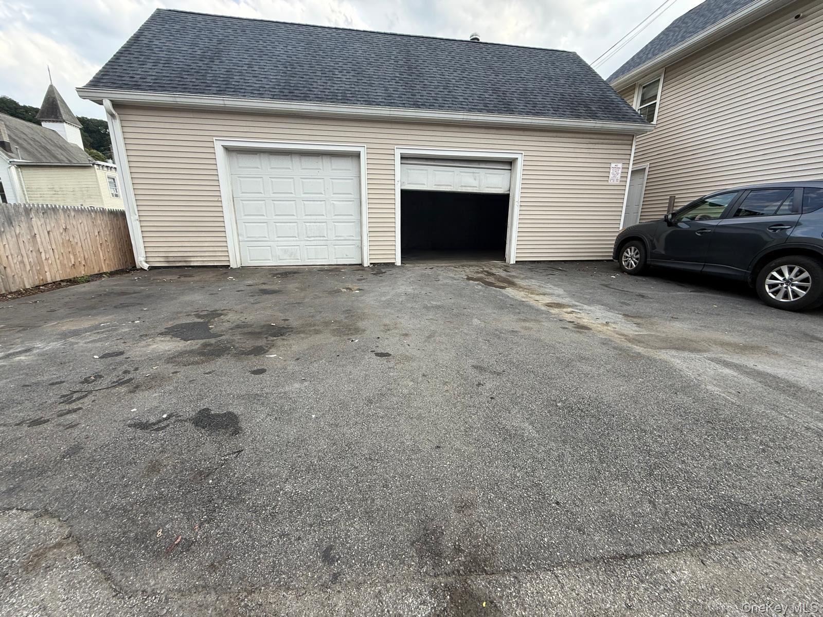 11 Sparrow Ln, Peekskill, NY 10566, USA property photo