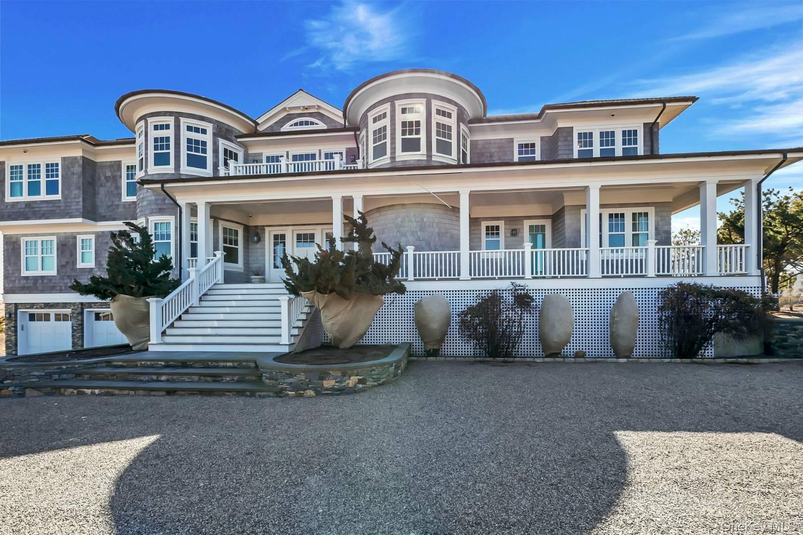 19 Dune Rd, East Quogue, NY 11942, USA property photo