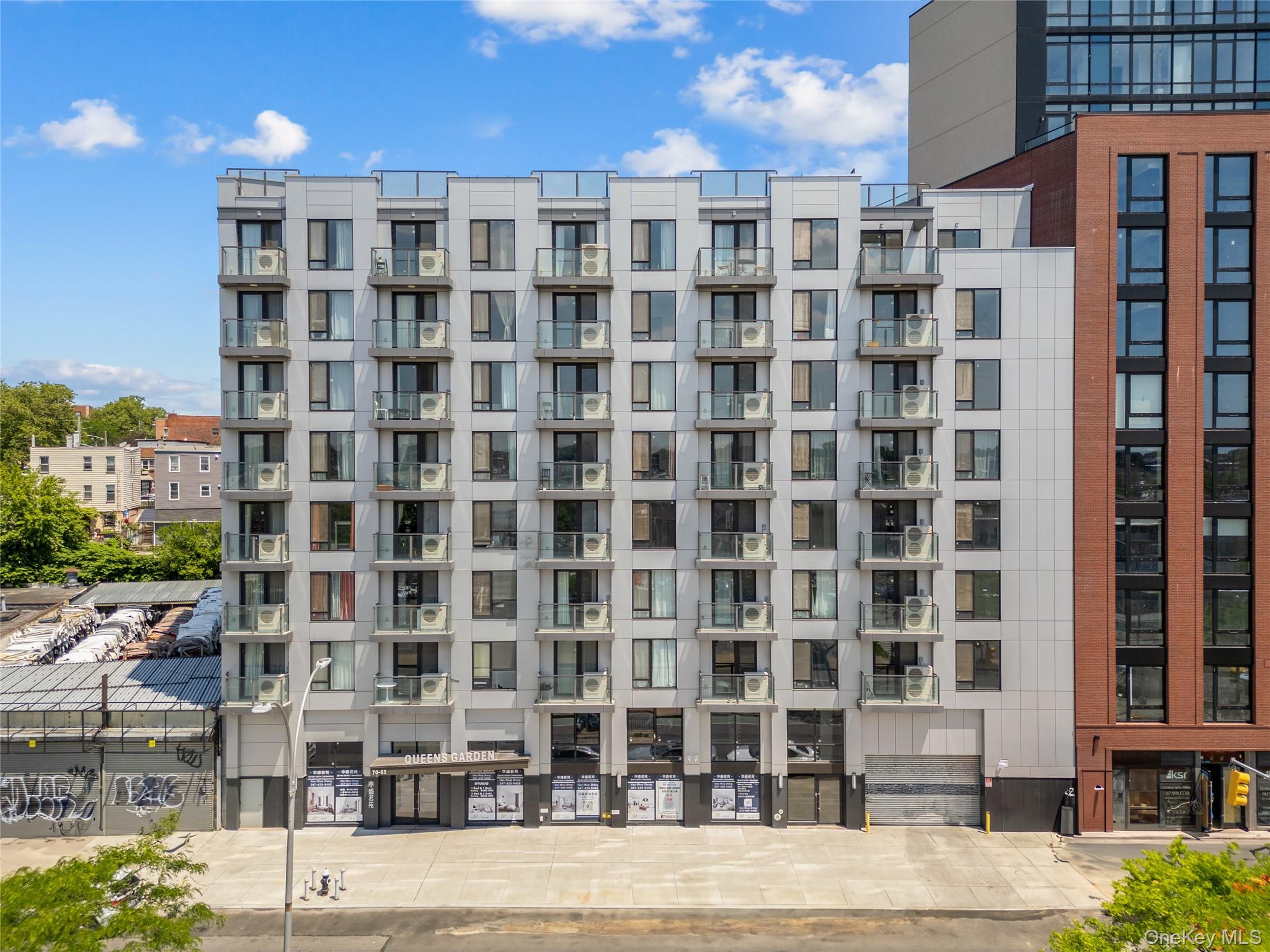 70-65 Queens Blvd Apartment 3m, Flushing, NY 11377, USA property photo
