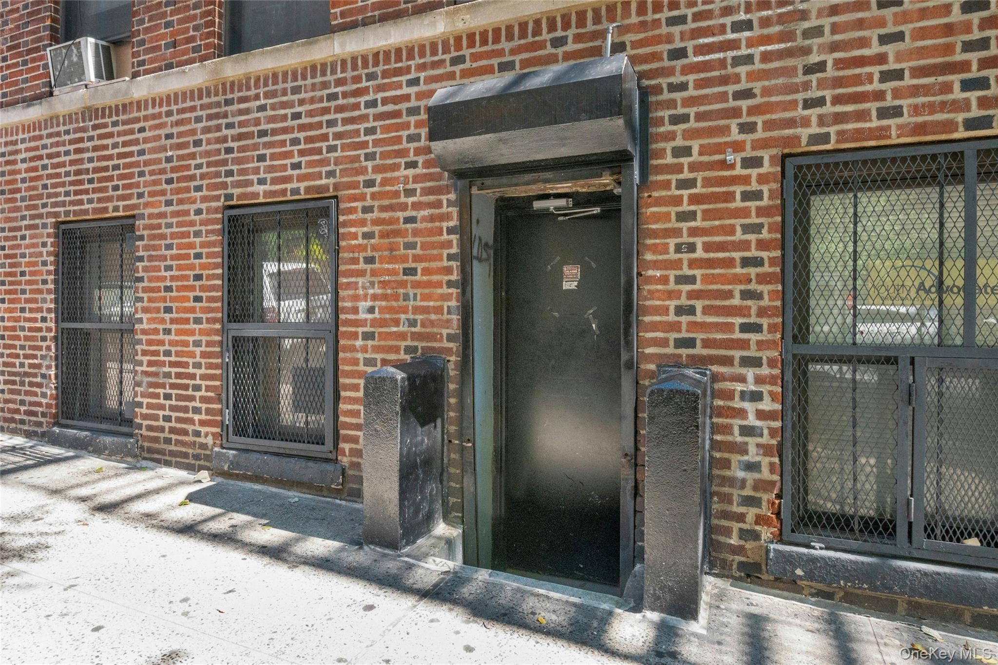 2400 Davidson Avenue Unit Ground FL Office Bronx, NY 10468 property photo