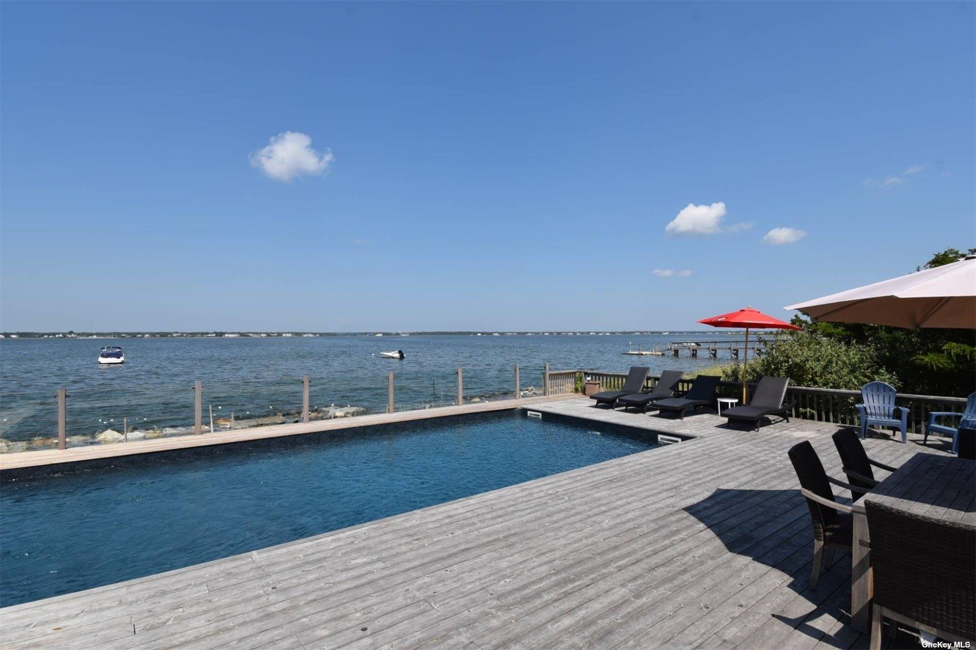 620 Dune Rd, Westhampton Beach, NY 11978, USA property photo