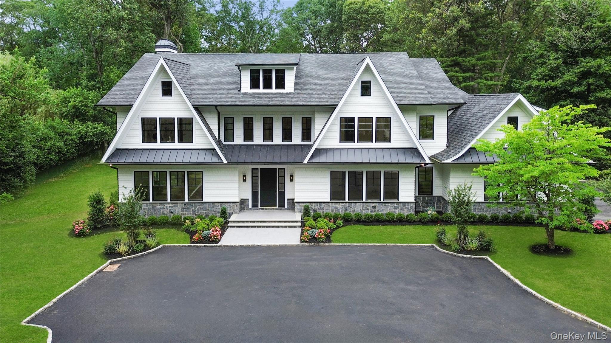 63 Fruitledge Rd, Glen Head, NY 11545, USA property photo