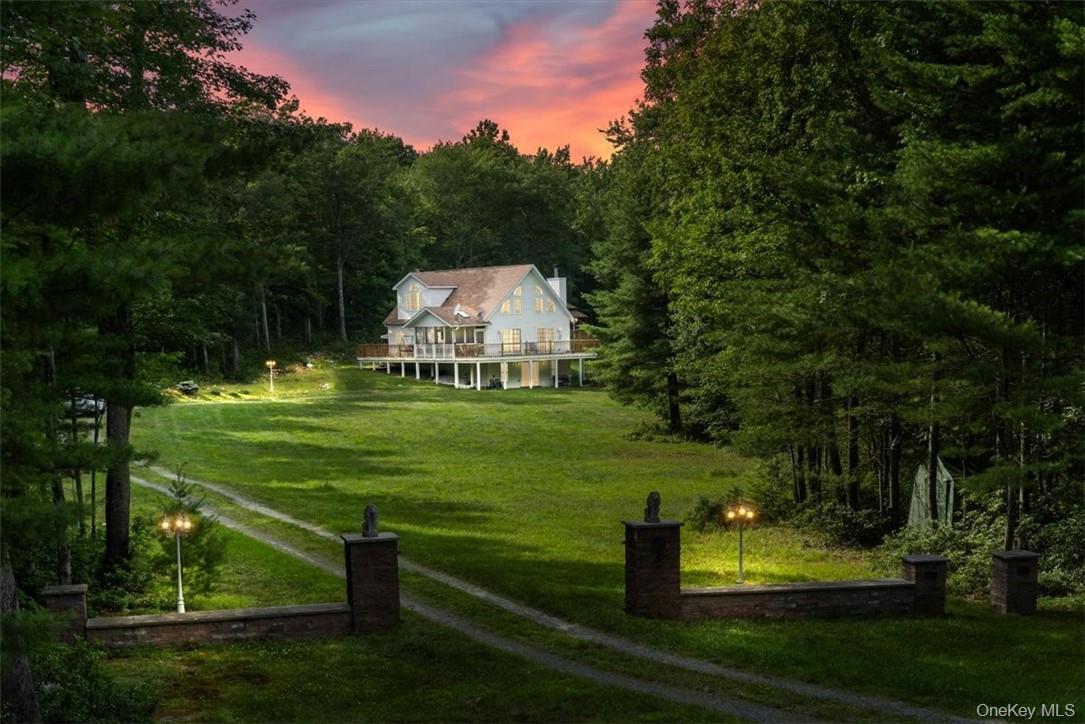 145 Pine Lake Dr, Wurtsboro, NY 12790, USA property photo