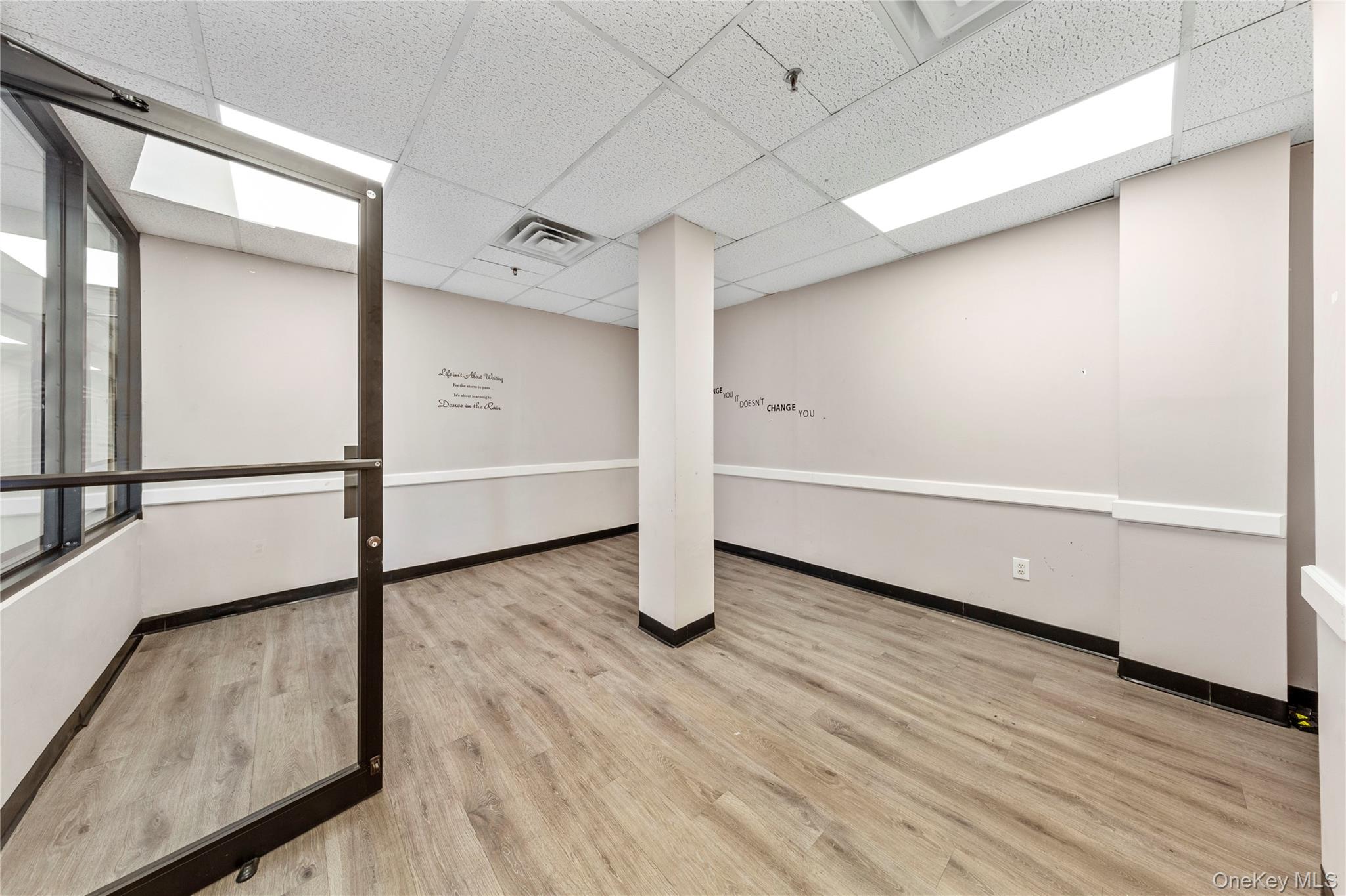 37-20 74th St., Jackson Heights, NY 11372, USA property photo