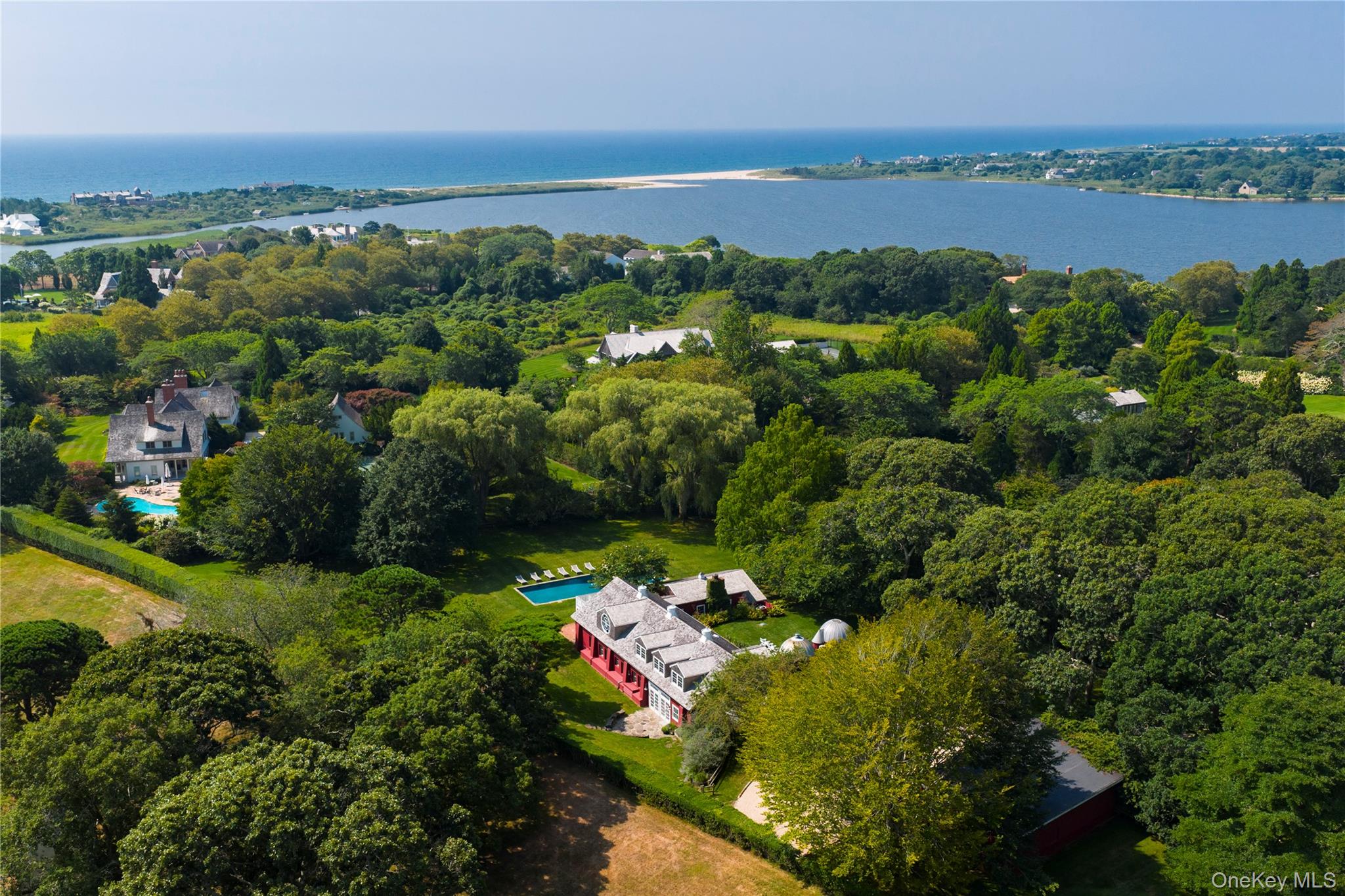 26 Ruxton Rd, East Hampton, NY 11937, USA property photo