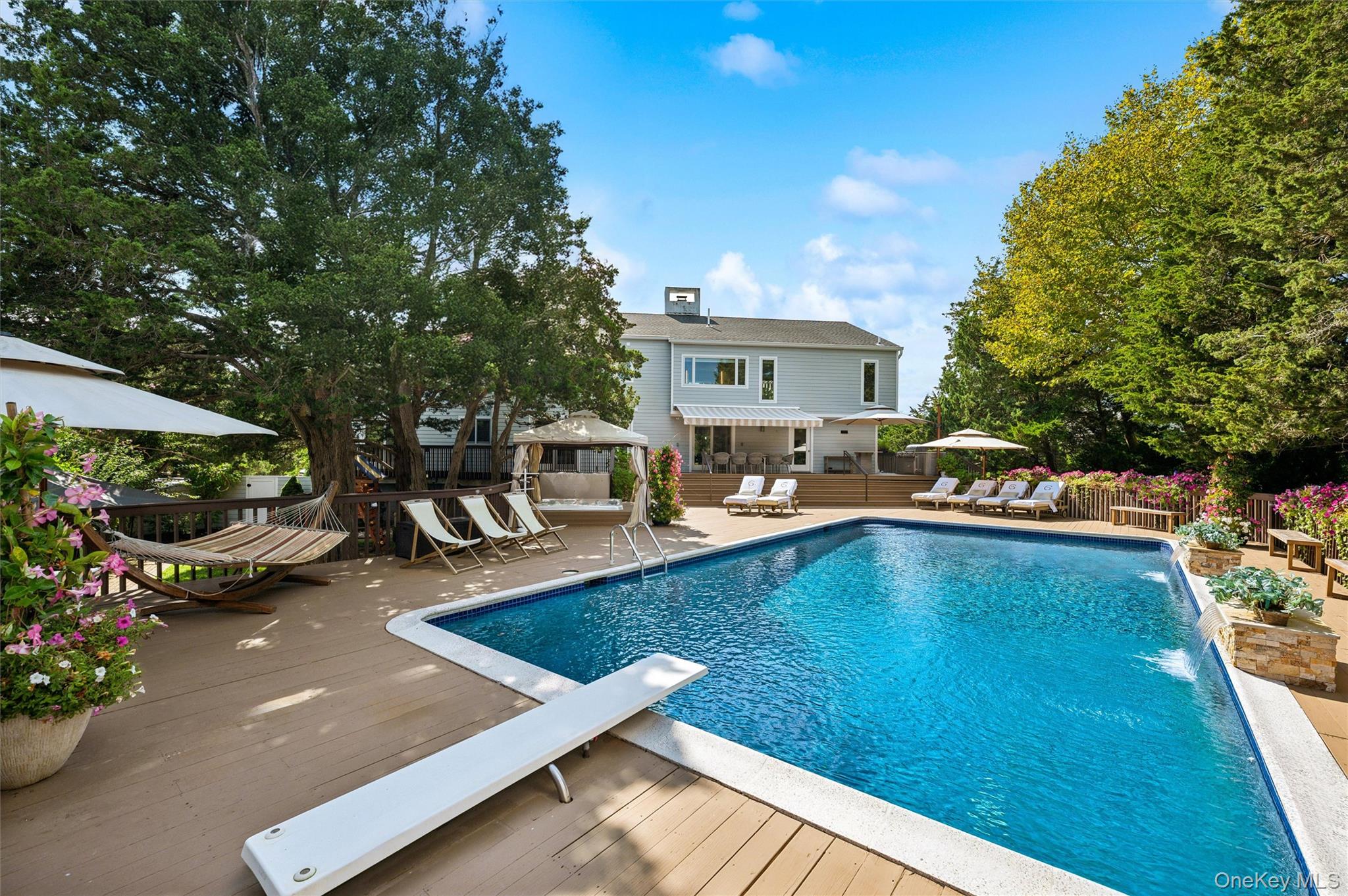 32 Reynolds Dr, Westhampton Beach, NY 11978, USA property photo