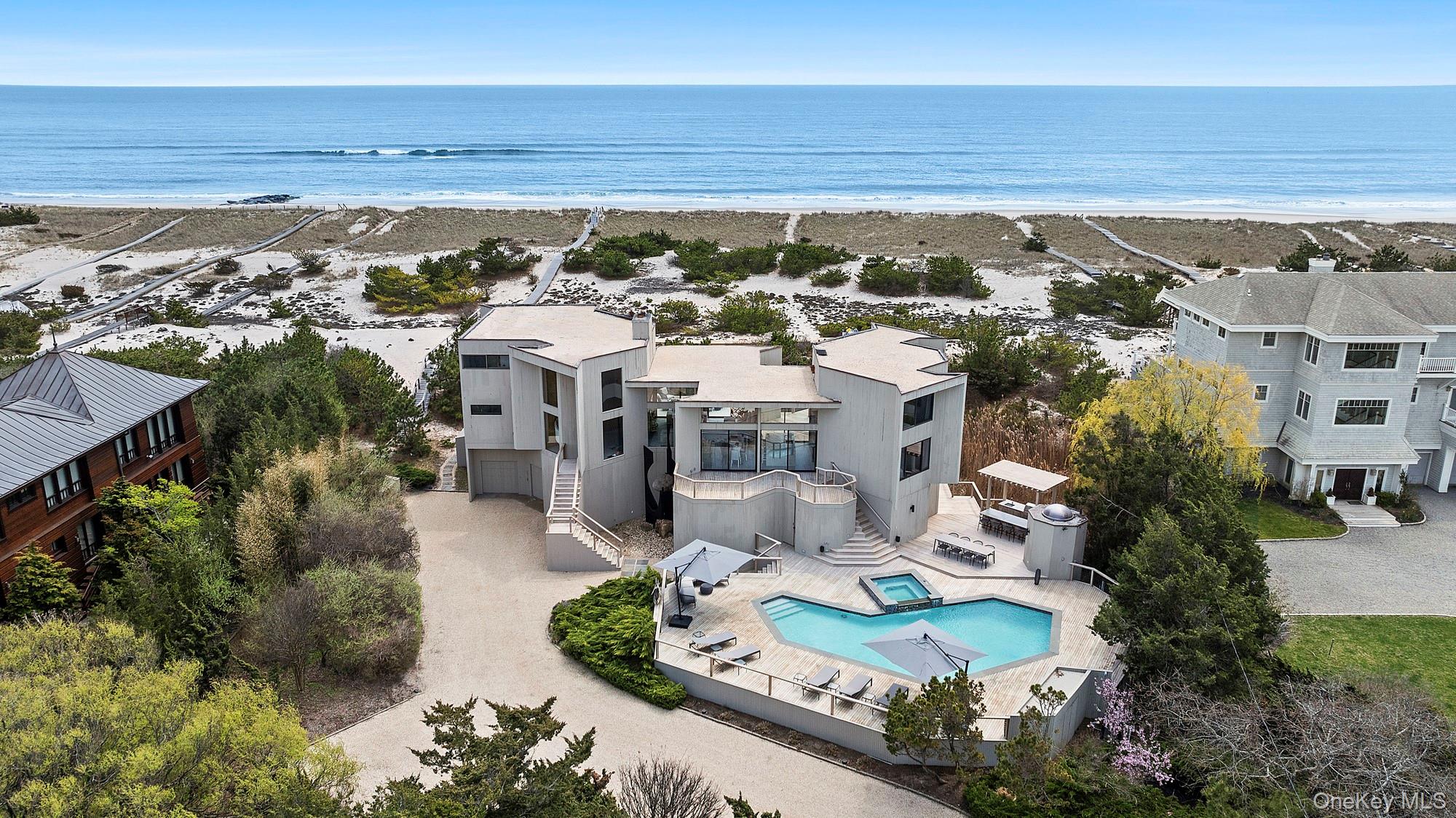 199 Dune Rd, Westhampton Beach, NY 11978, USA property photo