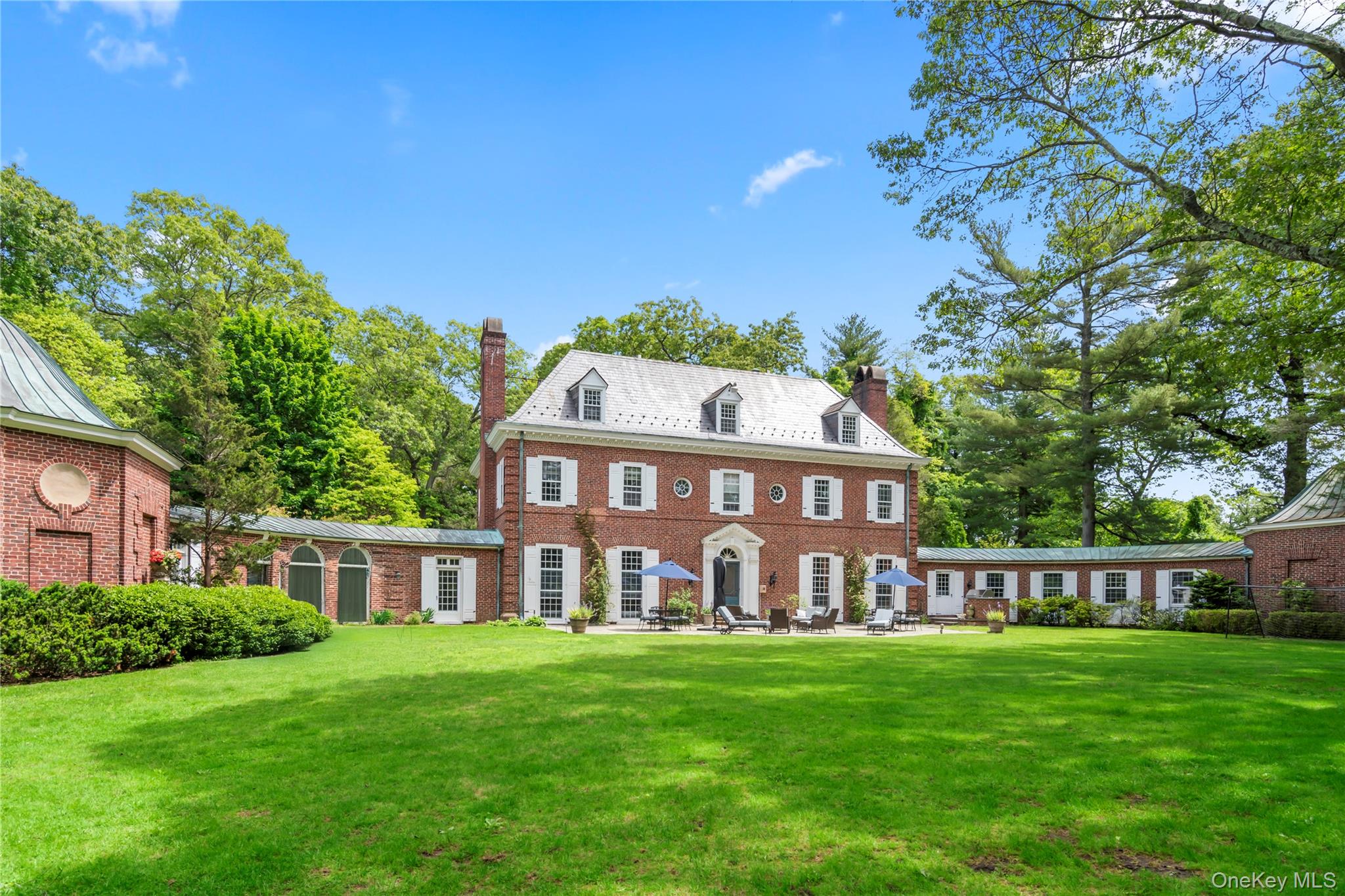 88 Wheatley Rd, Old Westbury, NY 11568, USA property photo