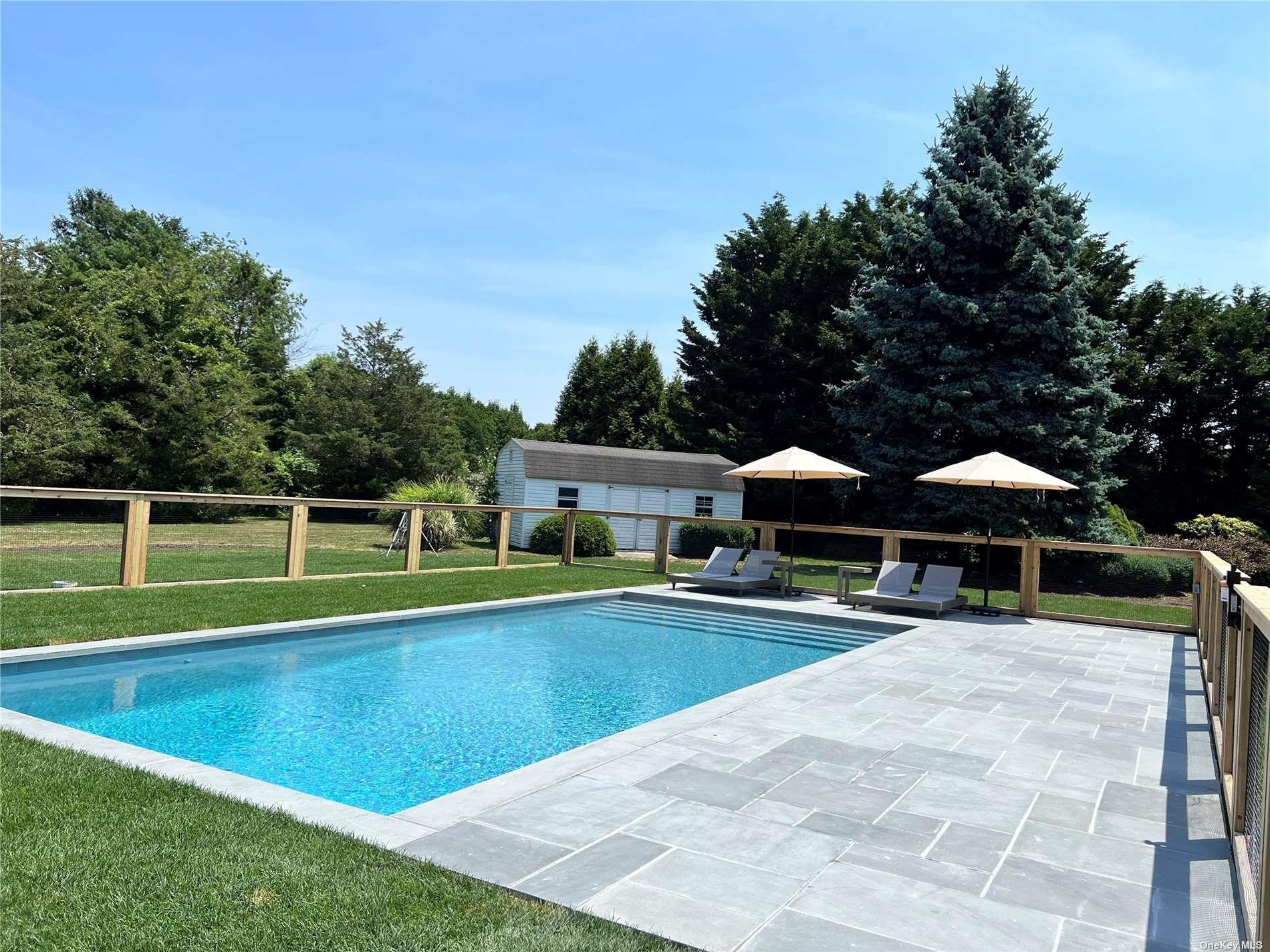 820 Gabriella Ct, Mattituck, NY 11952, USA property photo