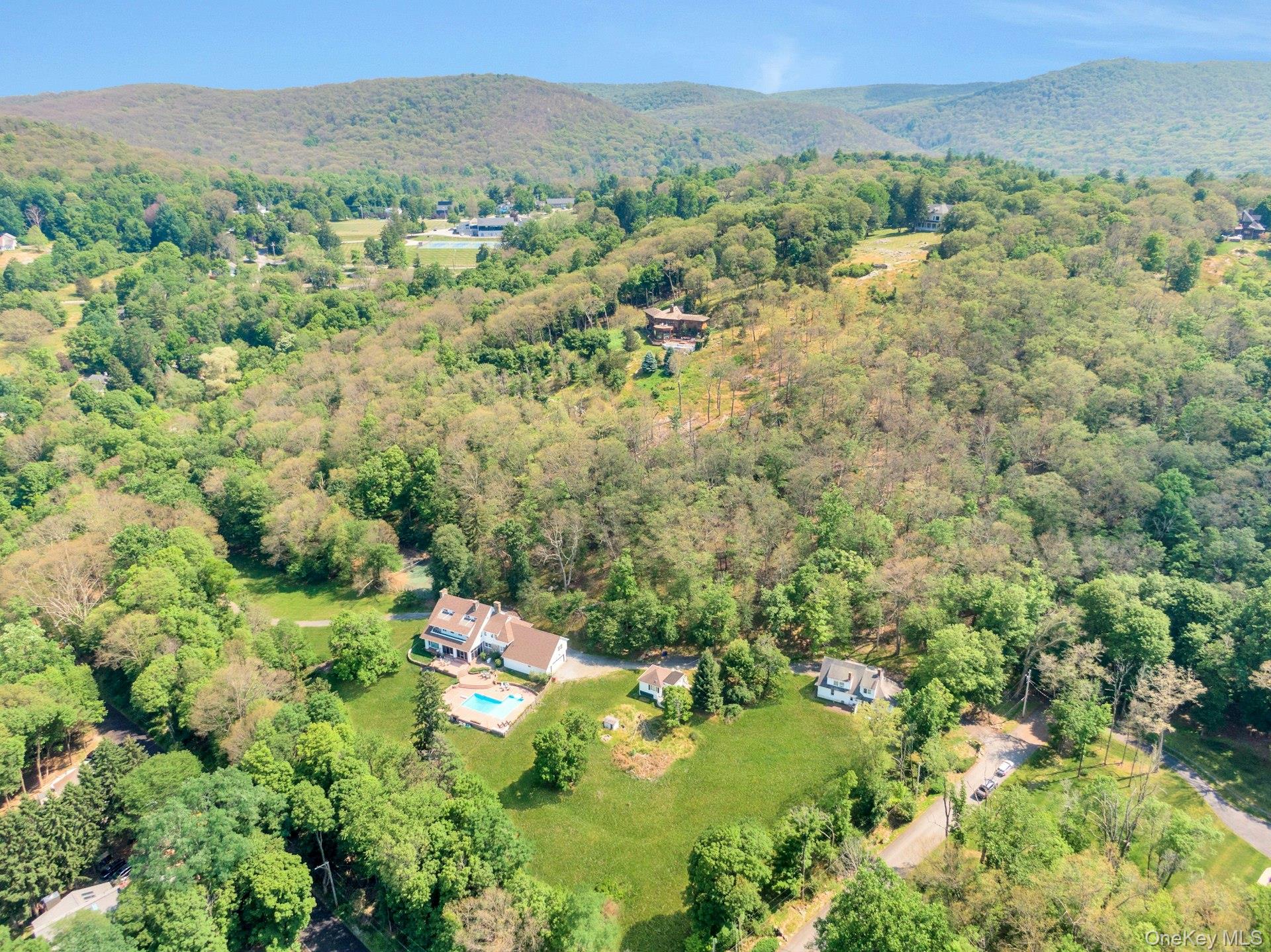 23 Maple Rd, Cornwall-On-Hudson, NY 12520, USA property photo