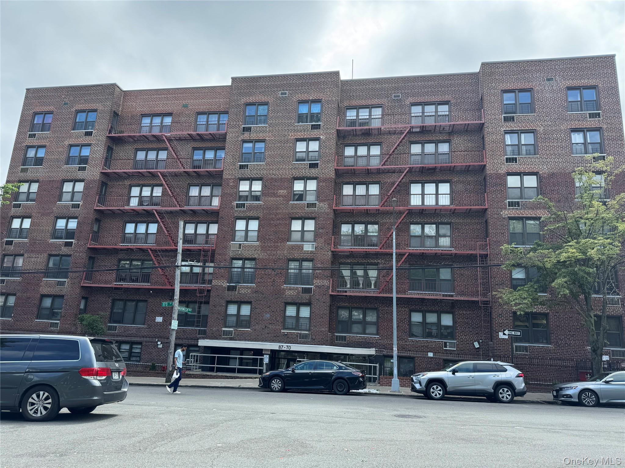 87-70 173 Street Unit 7H Jamaica, NY 11432 property photo