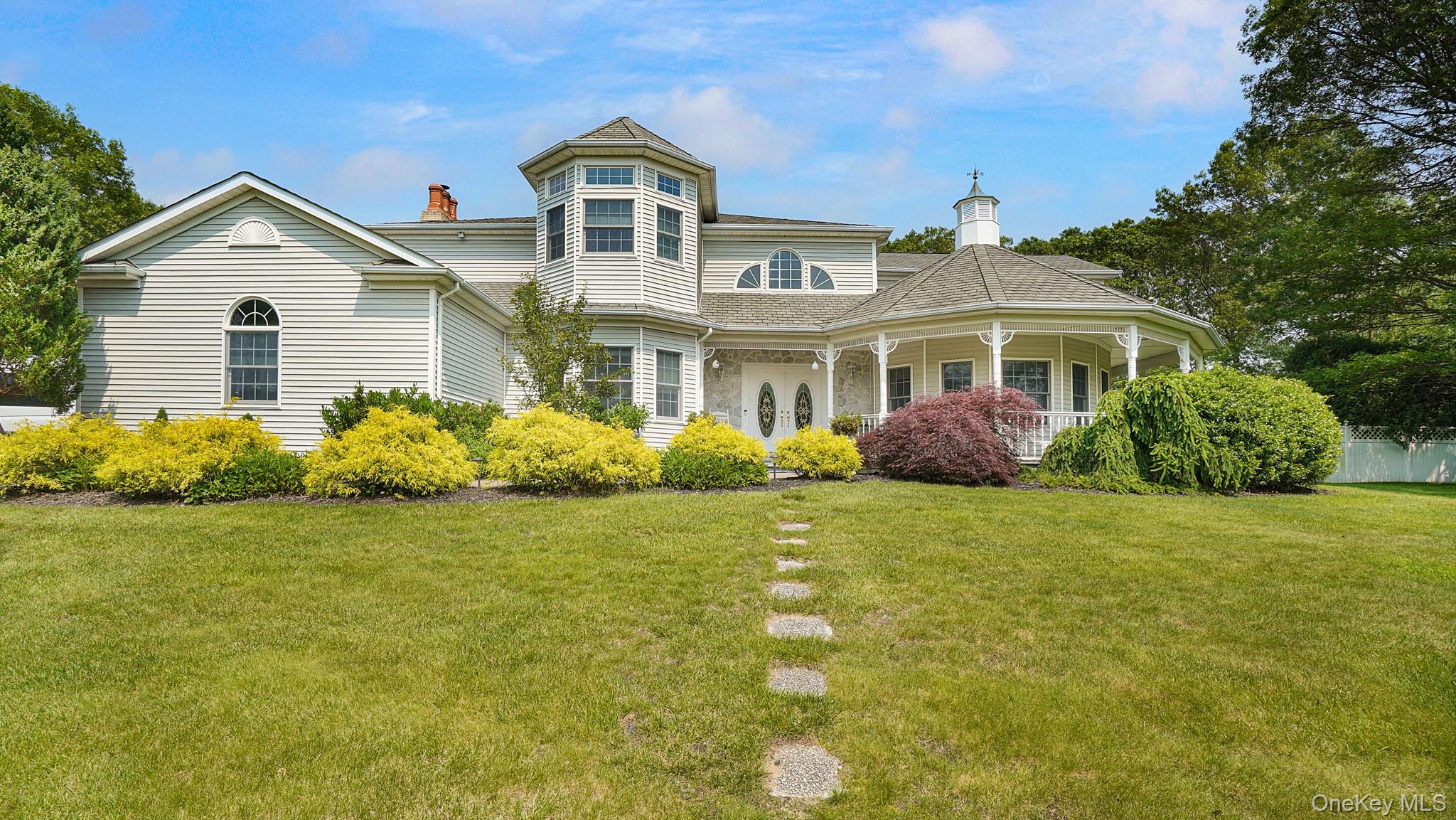 59 Lidge Dr, Farmingville, NY 11738, USA property photo