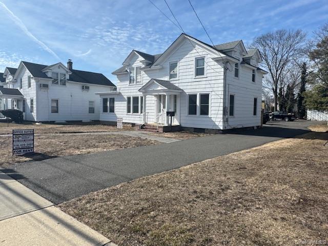 128 N Ocean Avenue Patchogue, NY 11772 property photo