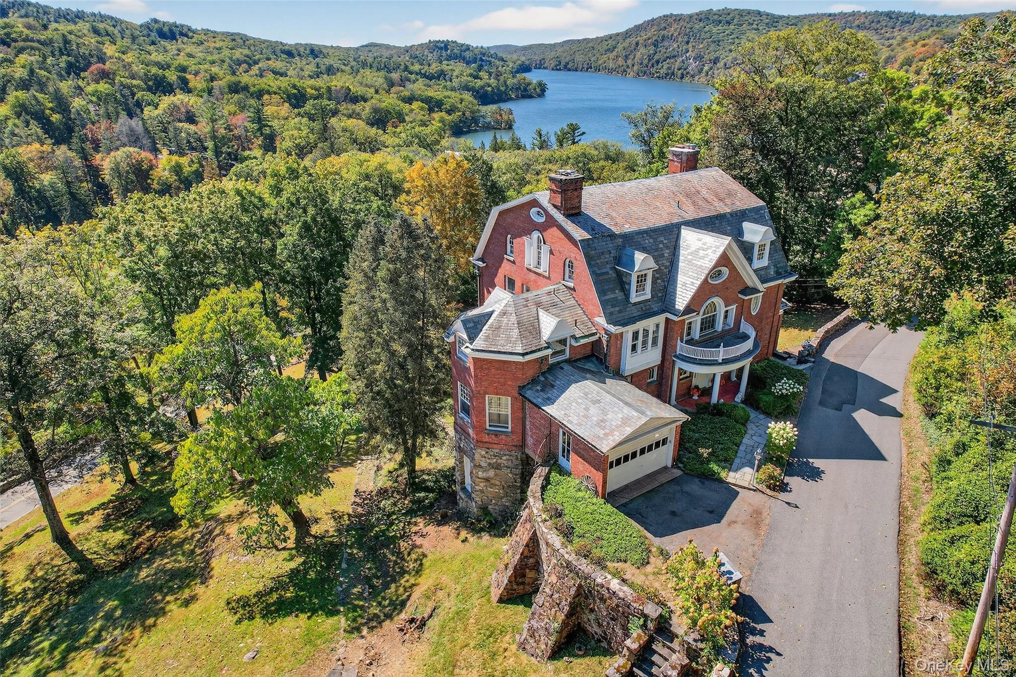 74 Tower Hill Loop, Tuxedo Park, NY 10987, USA property photo