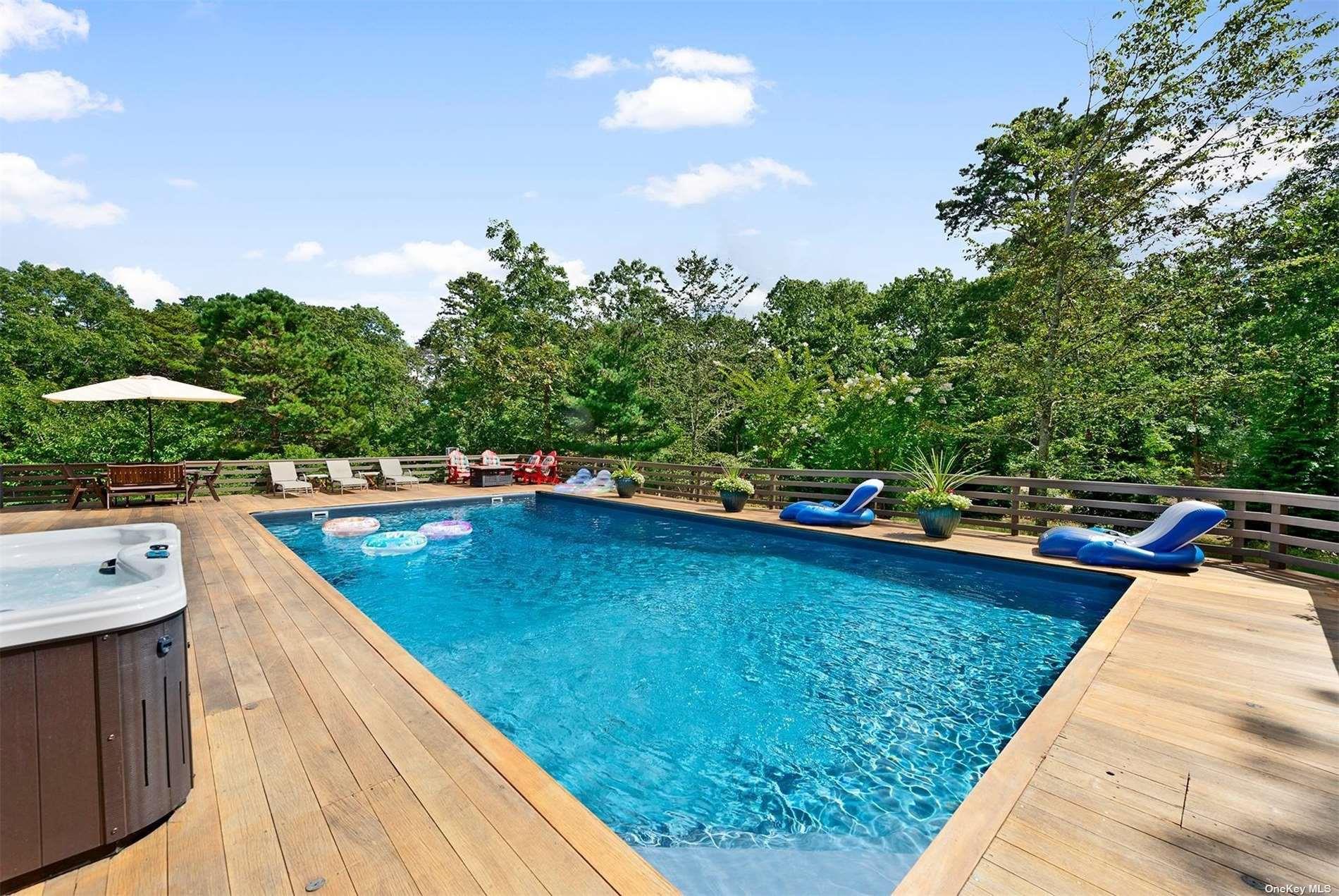 643 Stephen Hands Path, East Hampton, NY 11937, USA property photo