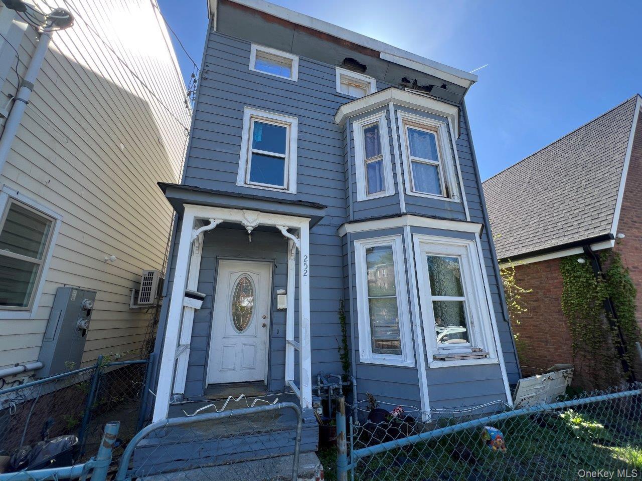 252 Liberty St, Newburgh, NY 12550, USA property photo