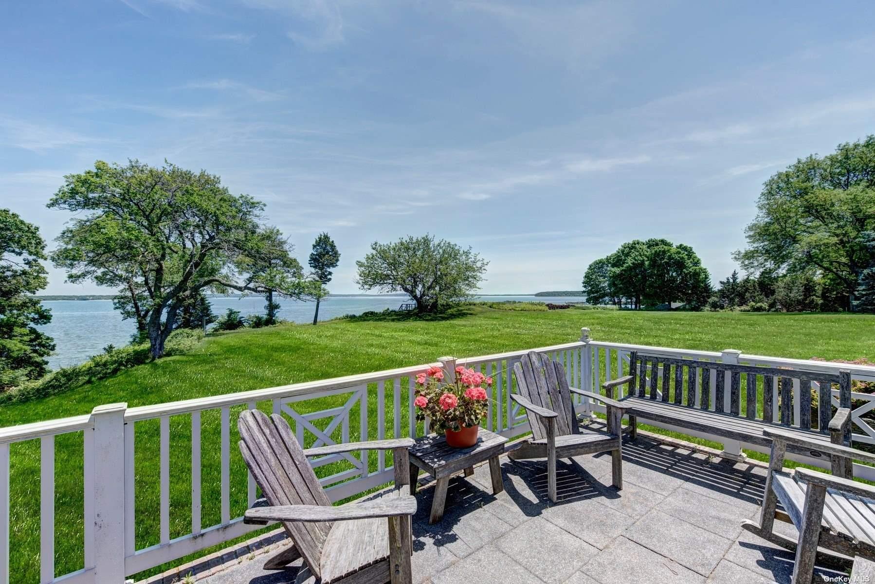 199 Old Harbor Rd, New Suffolk, NY 11956, USA property photo