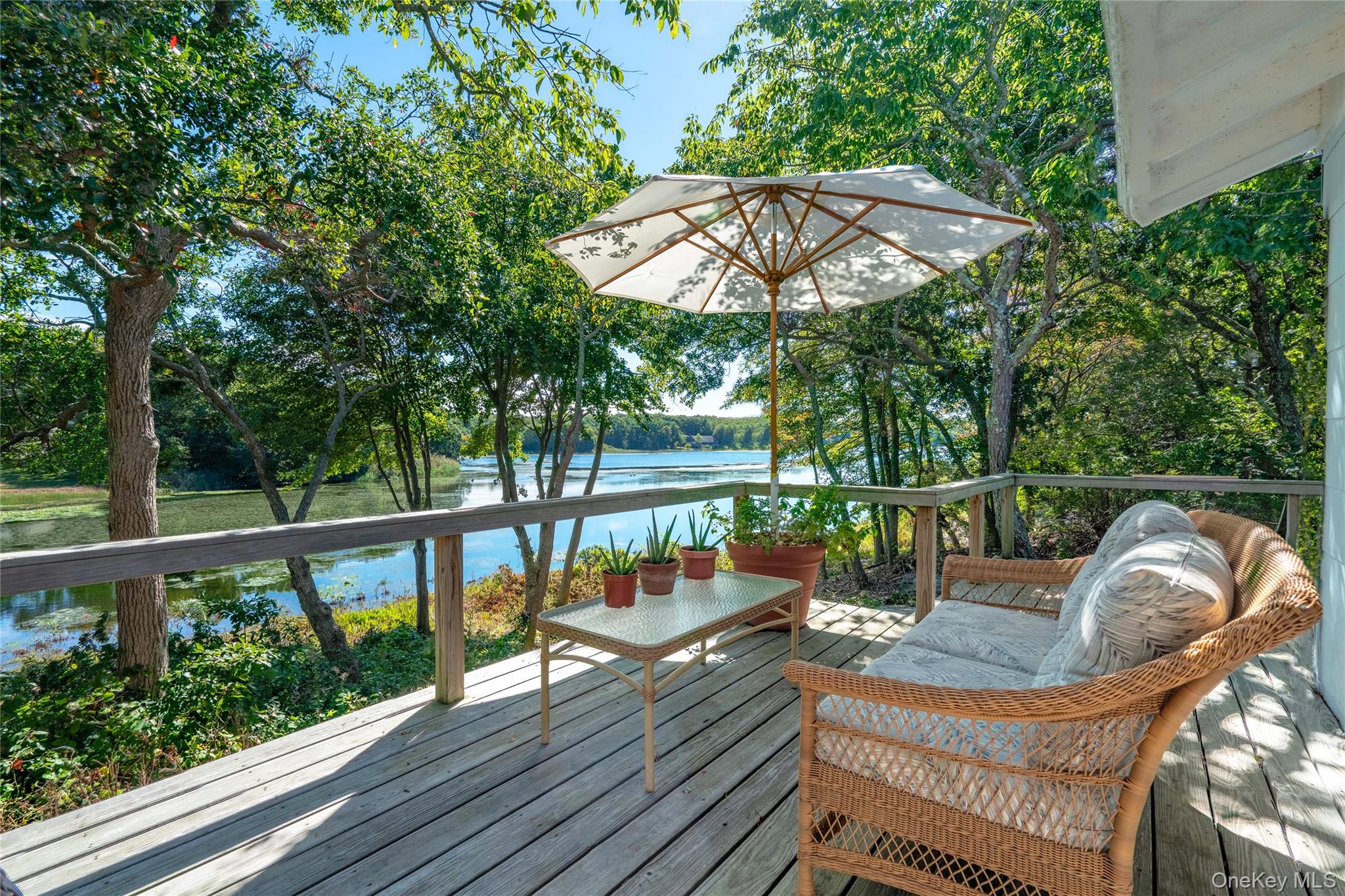 315 Lake Dr, Southold, NY 11971, USA property photo