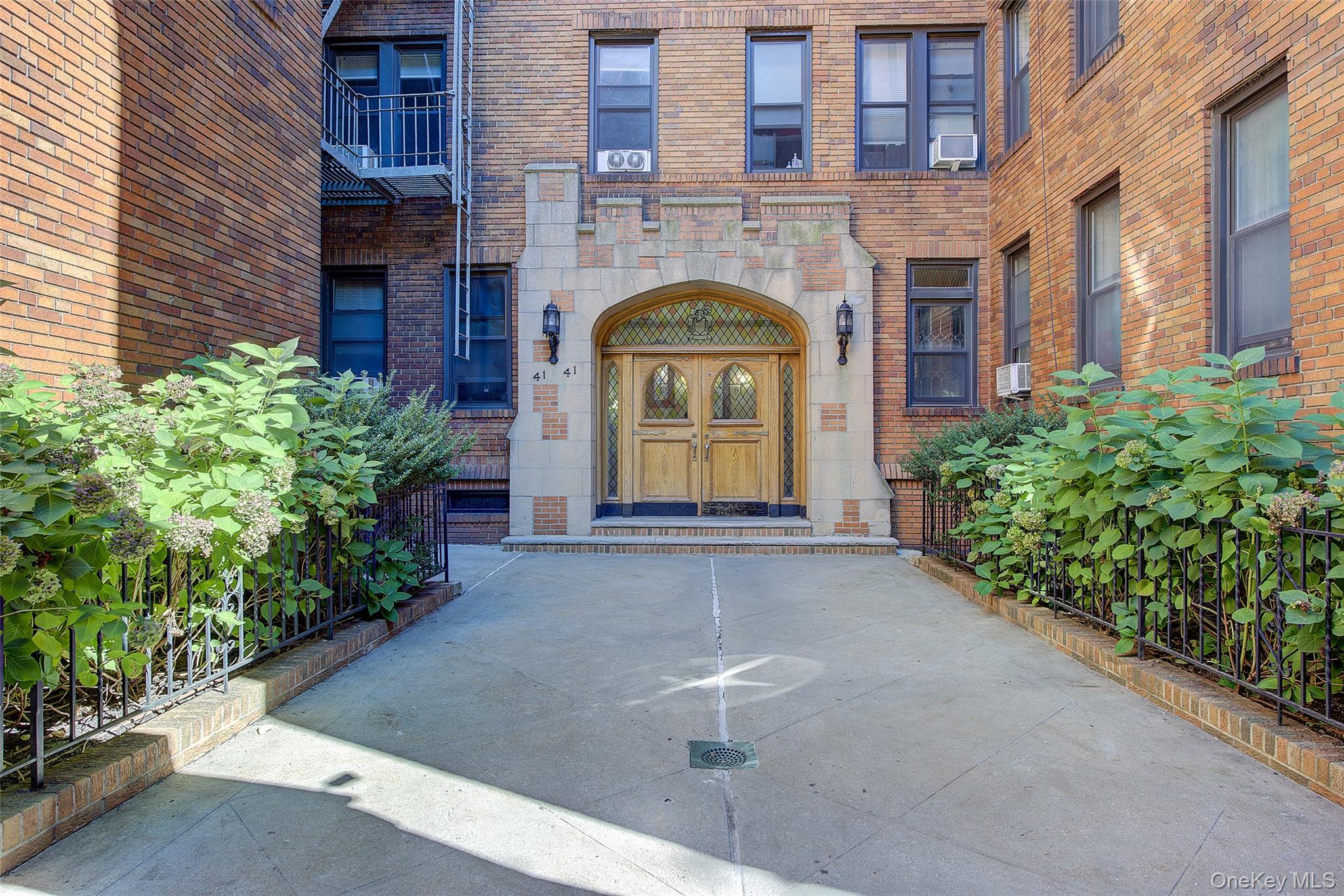 41-41 41st St, Sunnyside, NY 11104, USA property photo