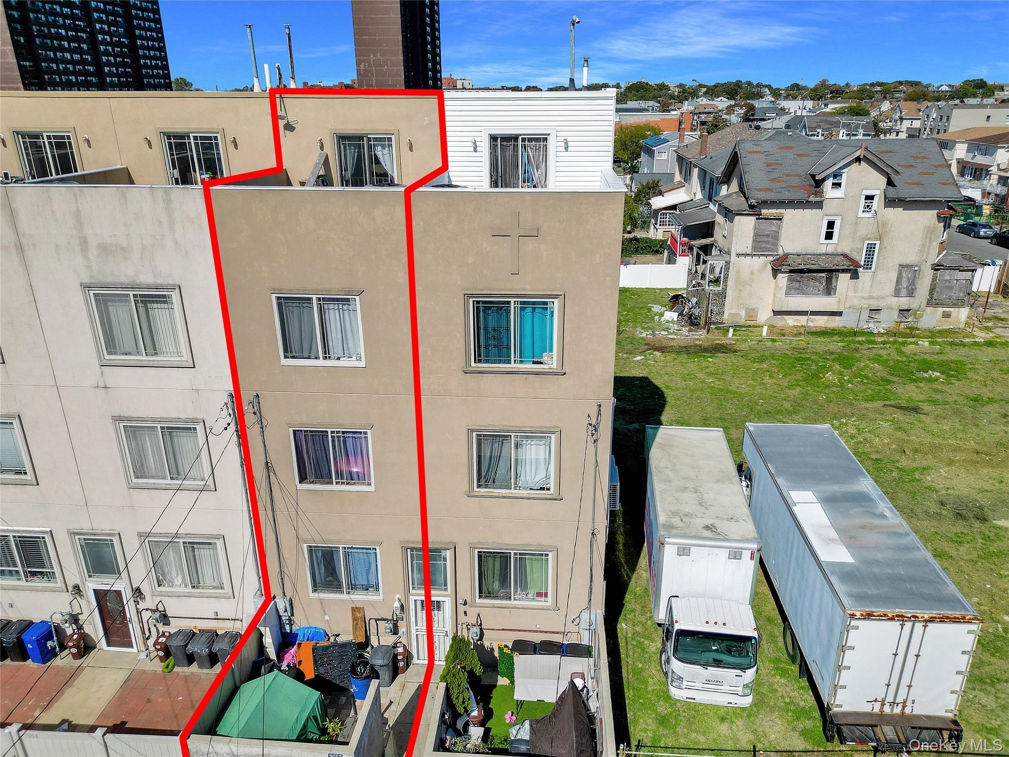 30-12 Seagirt Ave, Far Rockaway, NY 11691, USA property photo