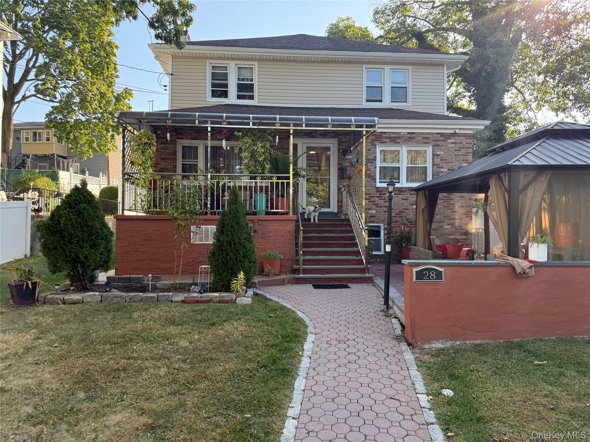 28 Tunis Ave, Yonkers, NY 10708, USA property photo
