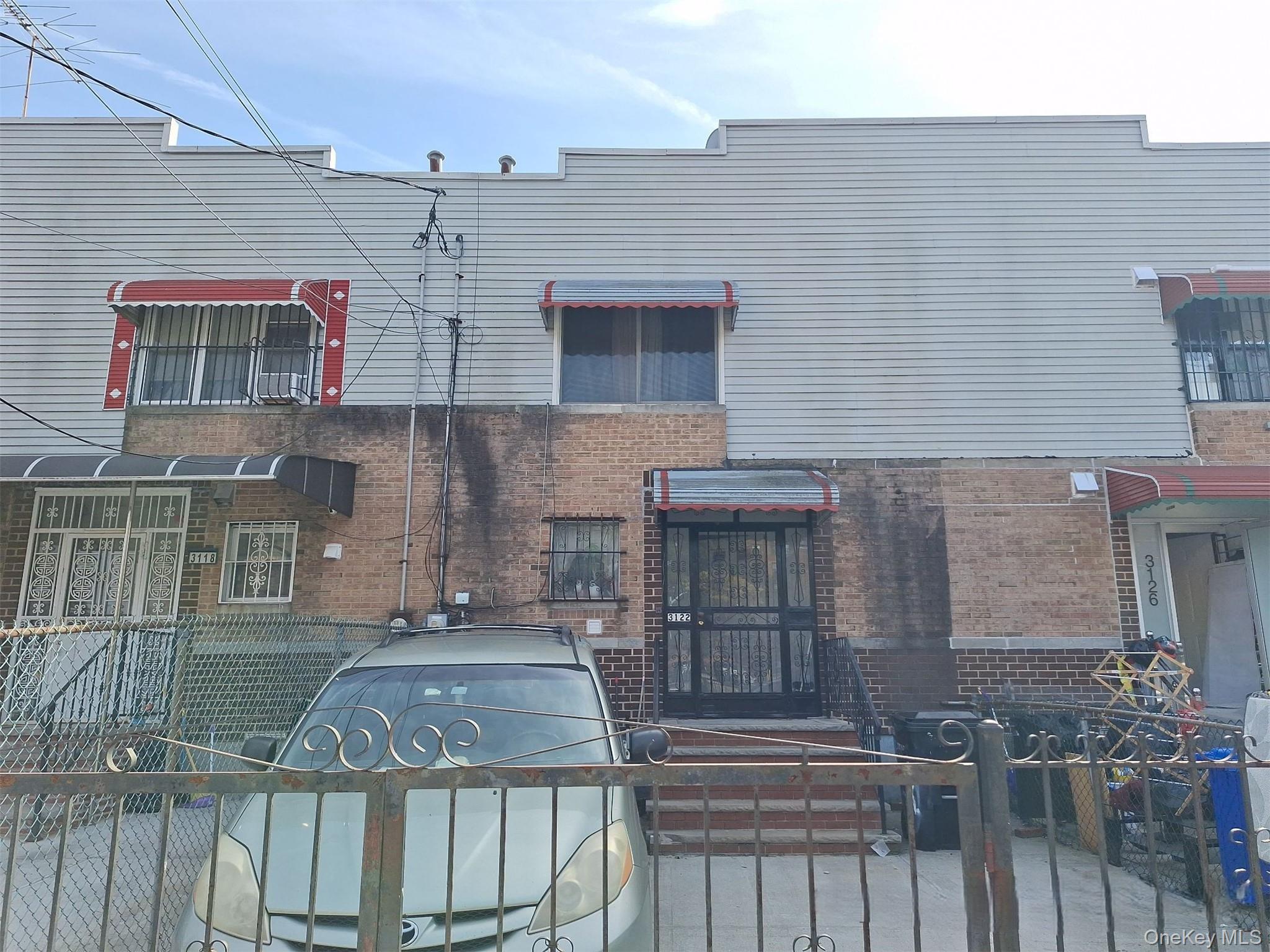 3122 Neptune Ave, Brooklyn, NY 11224, USA property photo