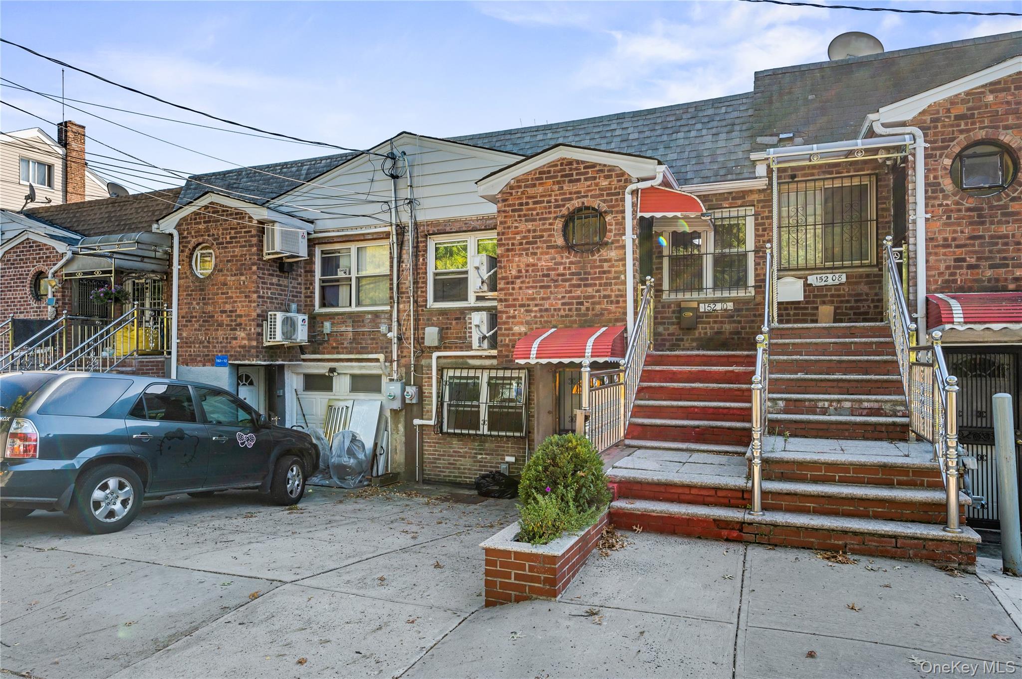 152-10 Peck Ave, Flushing, NY 11355, USA property photo