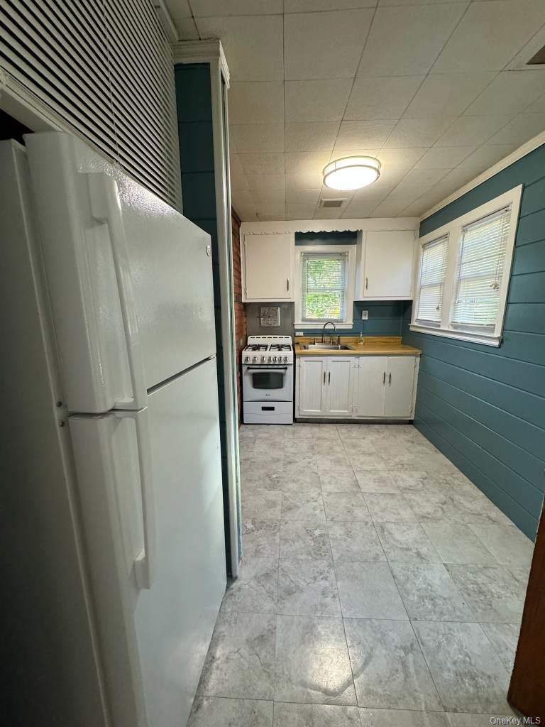 12 Forest Dr, Sands Point, NY 11050, USA property photo