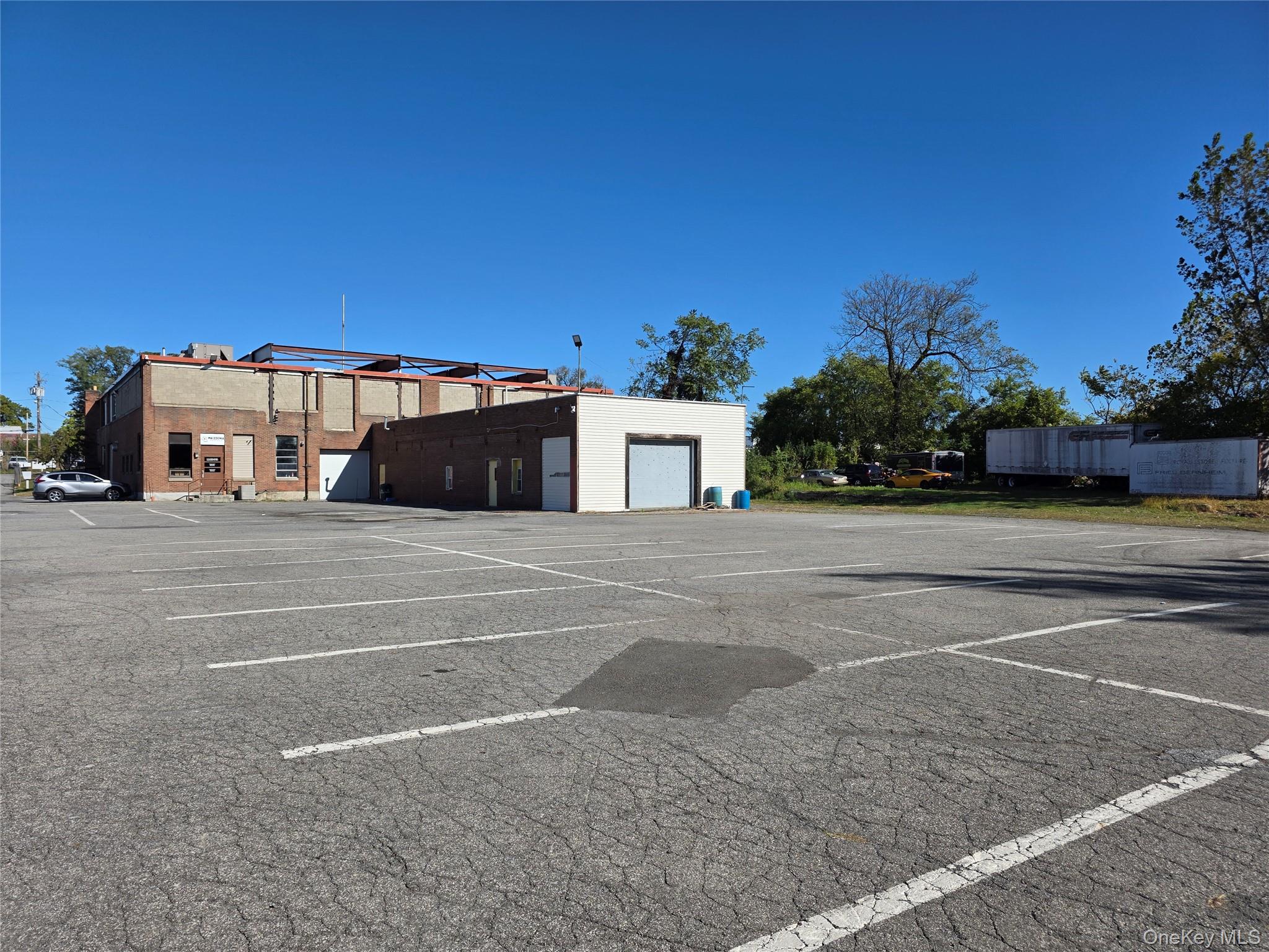 85 Dickson St, Newburgh, NY 12550, USA property photo