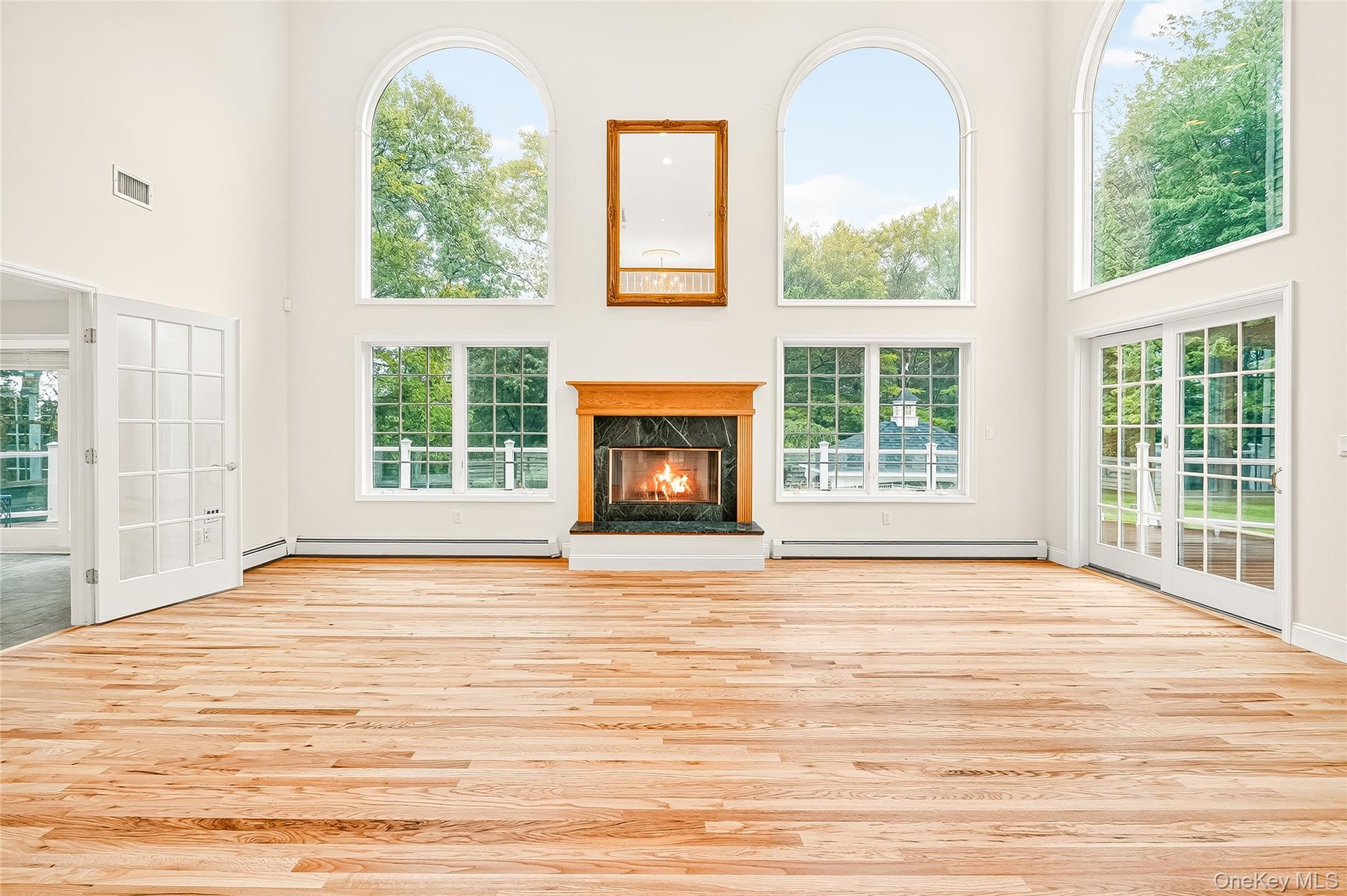 21 Bensons Point Ct, Stony Point, NY 10980, USA property photo