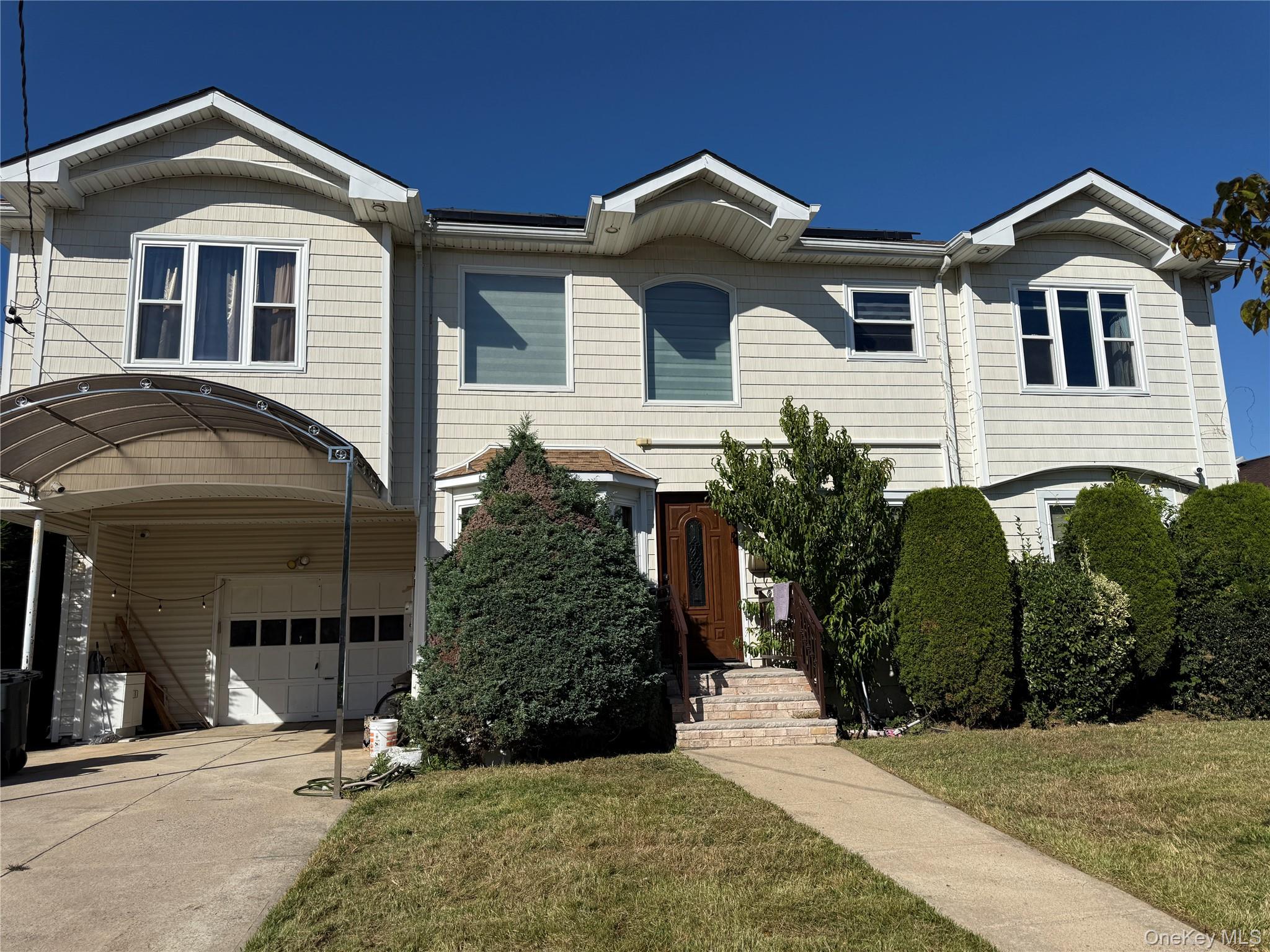 689 Arlington Ave, Baldwin, NY 11510, USA property photo