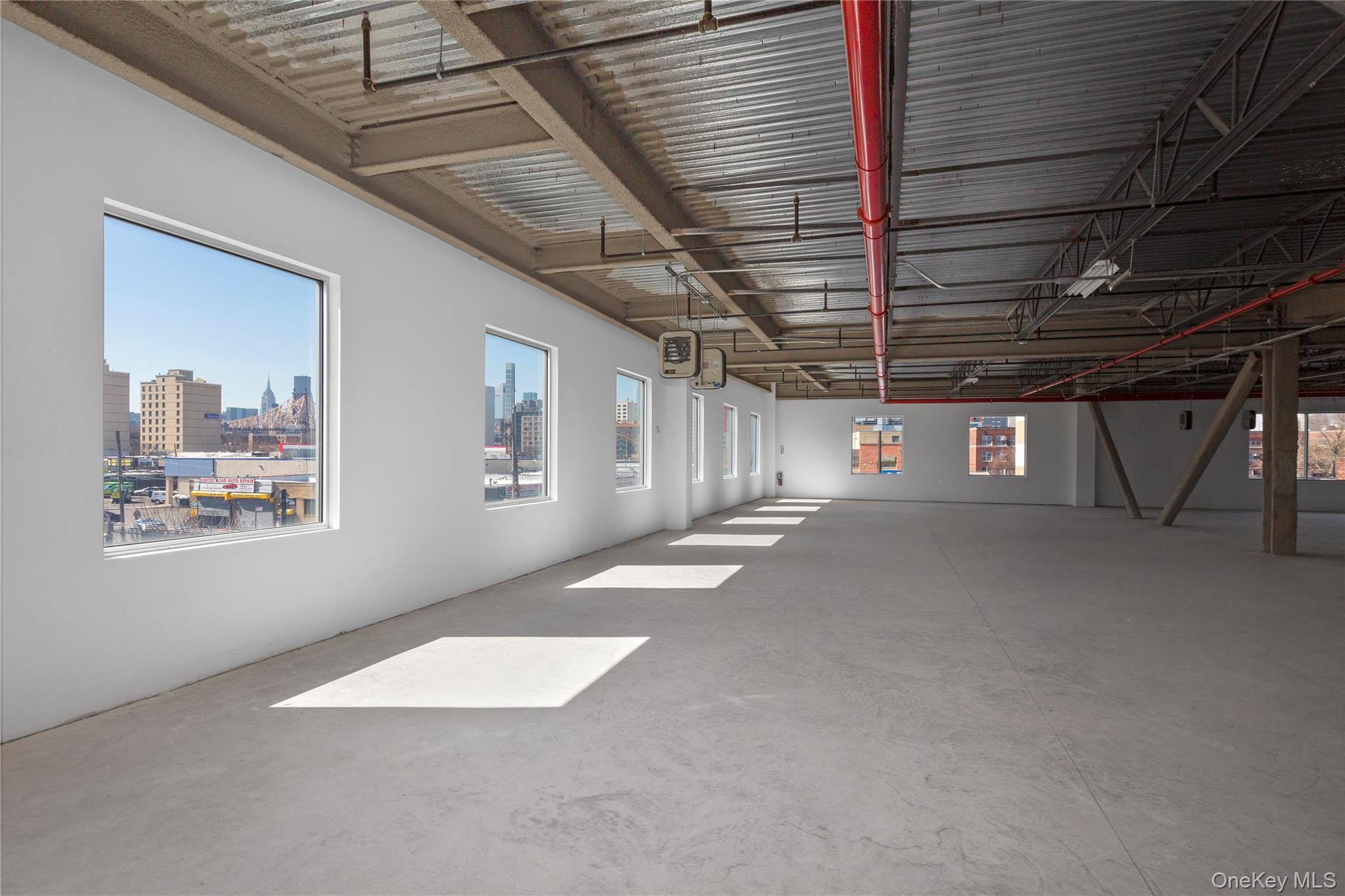 22-11 38th Ave, Long Island City, NY 11101, USA property photo