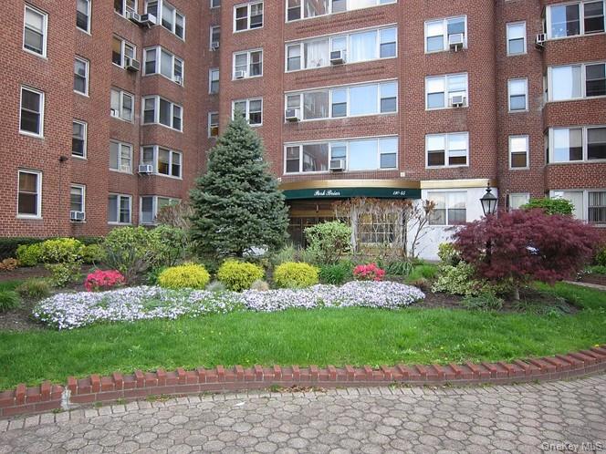 110-45 Queens Blvd Unit 719 Forest Hills, NY 11375 property photo