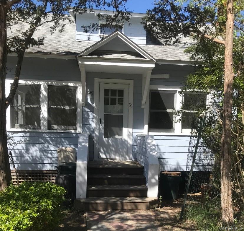 33 Duneway Ave, Ocean Beach, NY 11770, USA property photo
