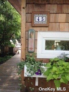 45 Evergreen Ave, Ocean Beach, NY 11746, USA property photo