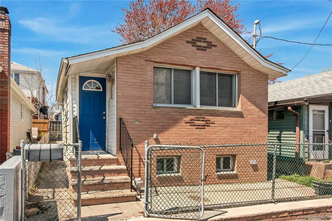 25 Edgewater St, Staten Island, NY 10305, USA property photo